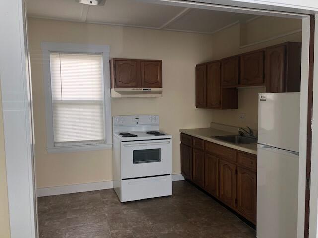 main property photo 93