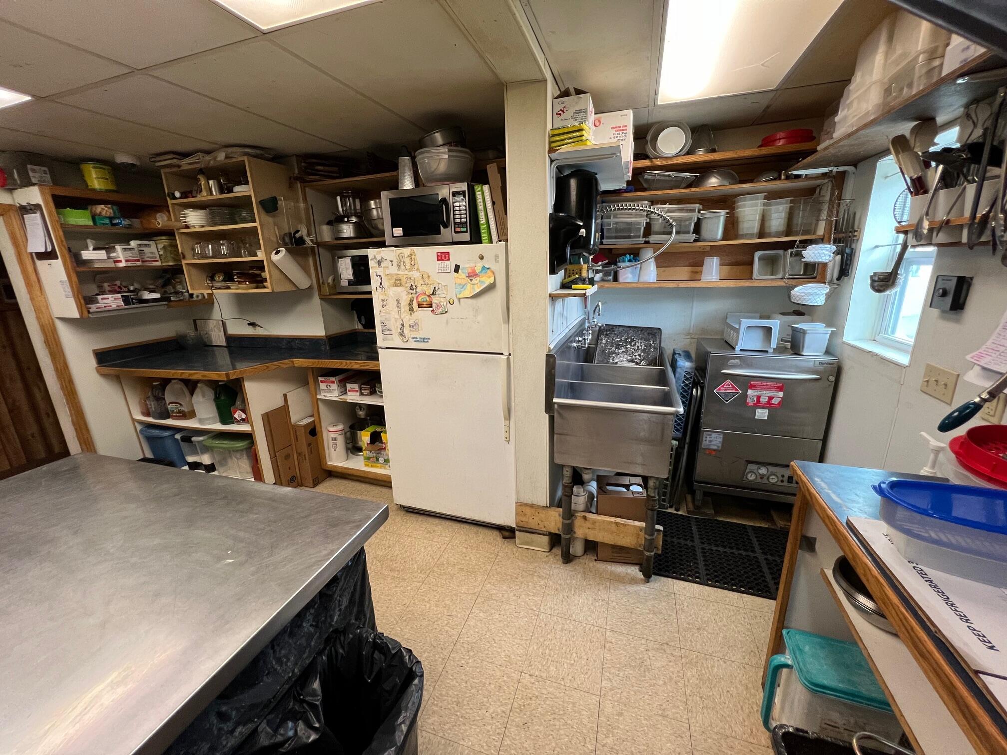 main property photo 17
