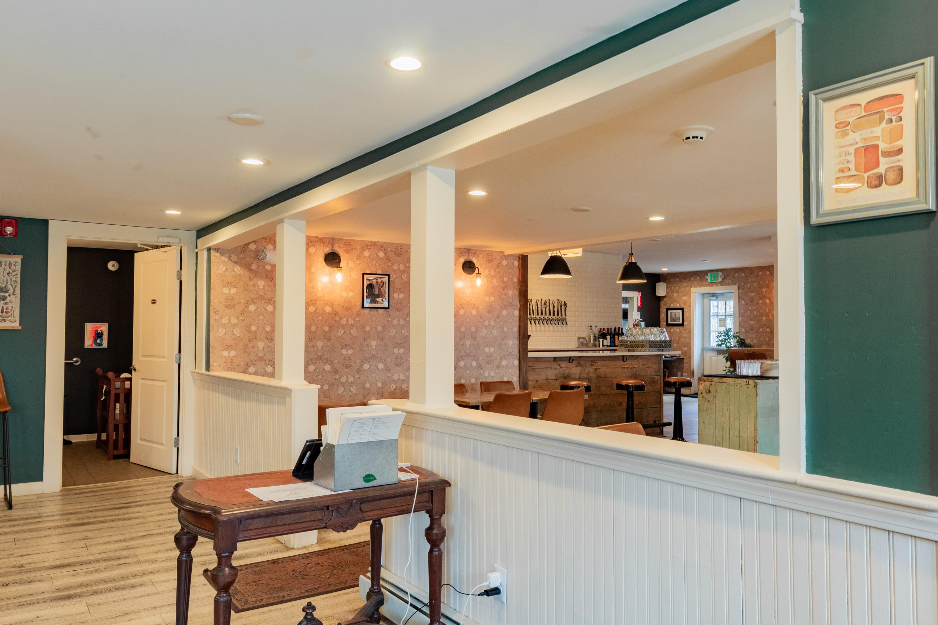main property photo 14