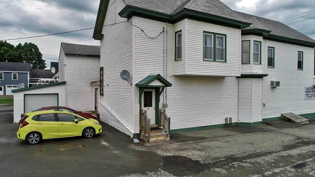 main property photo 28