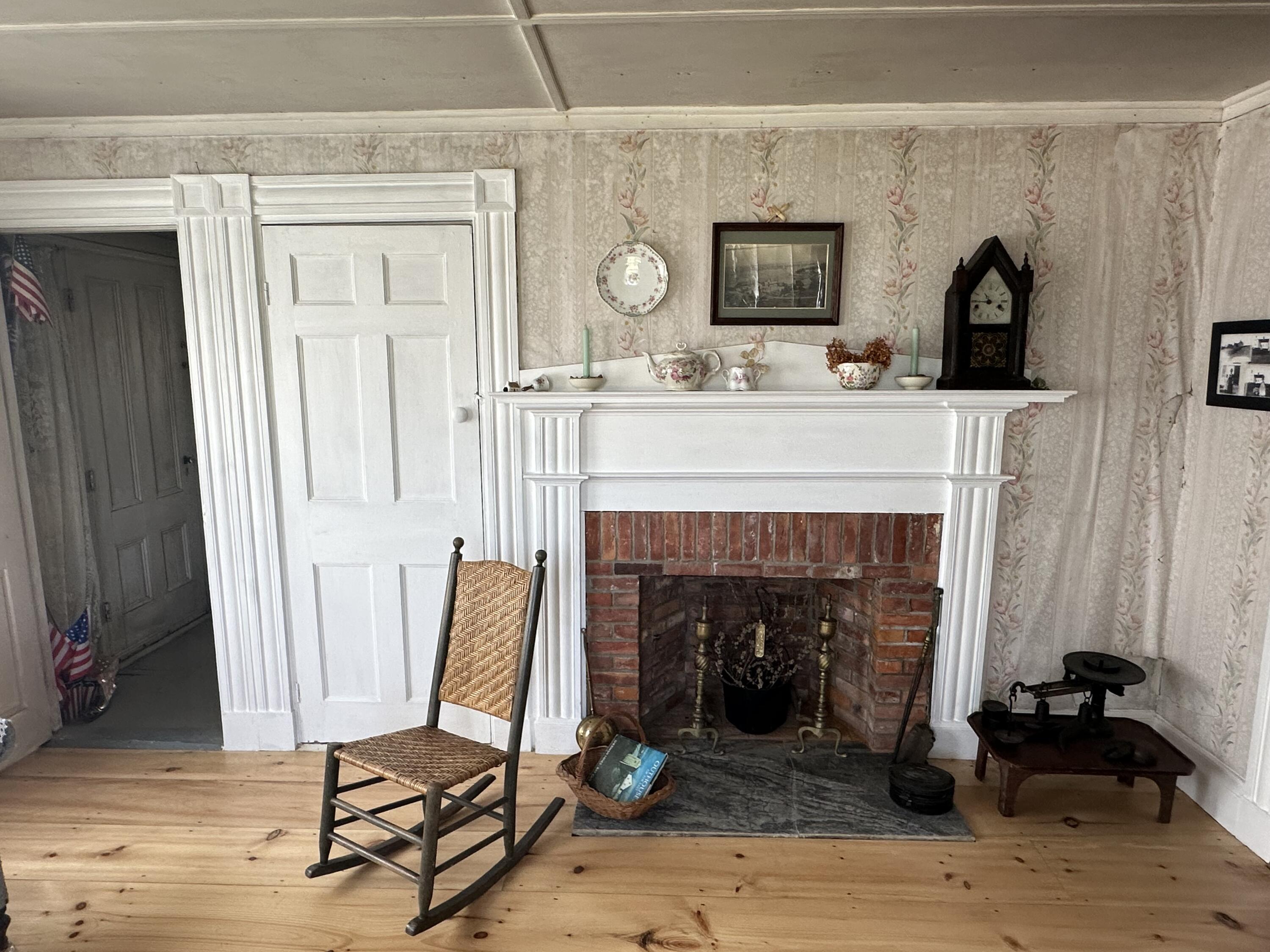 main property photo 27