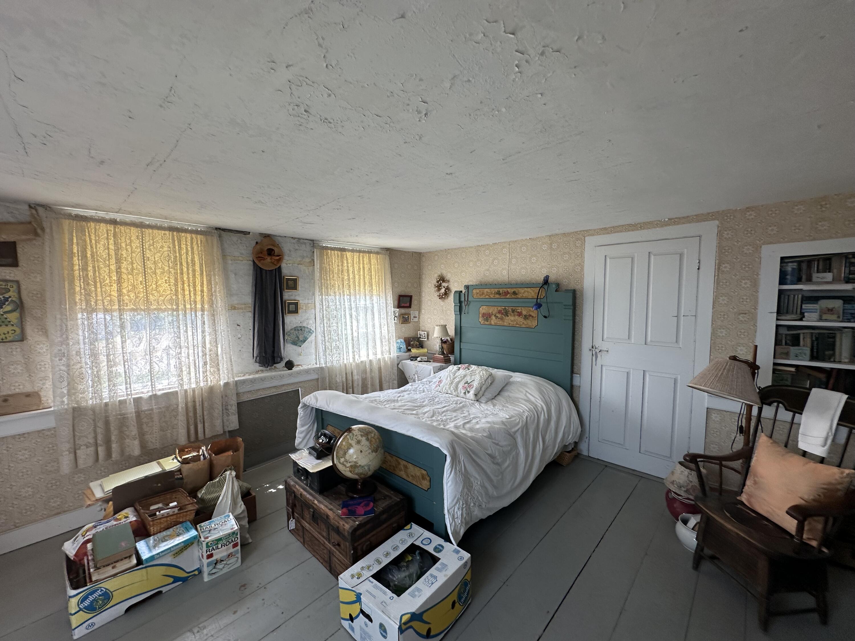 main property photo 39