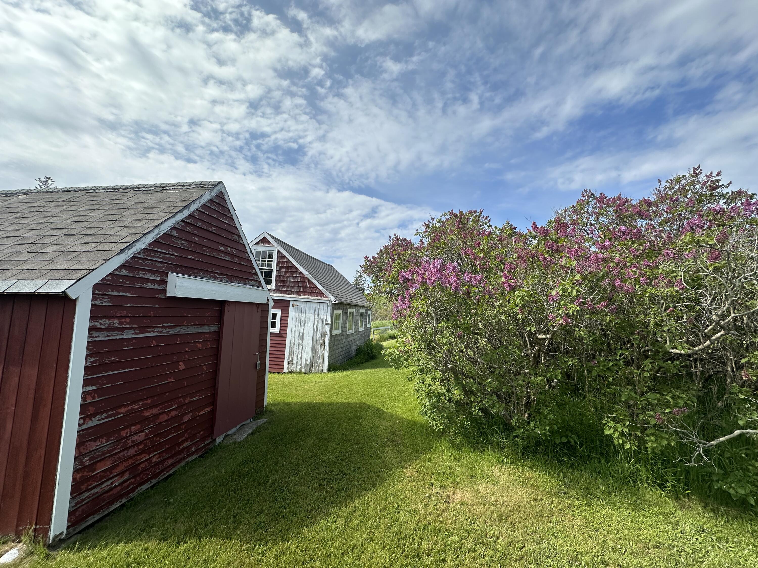 main property photo 51