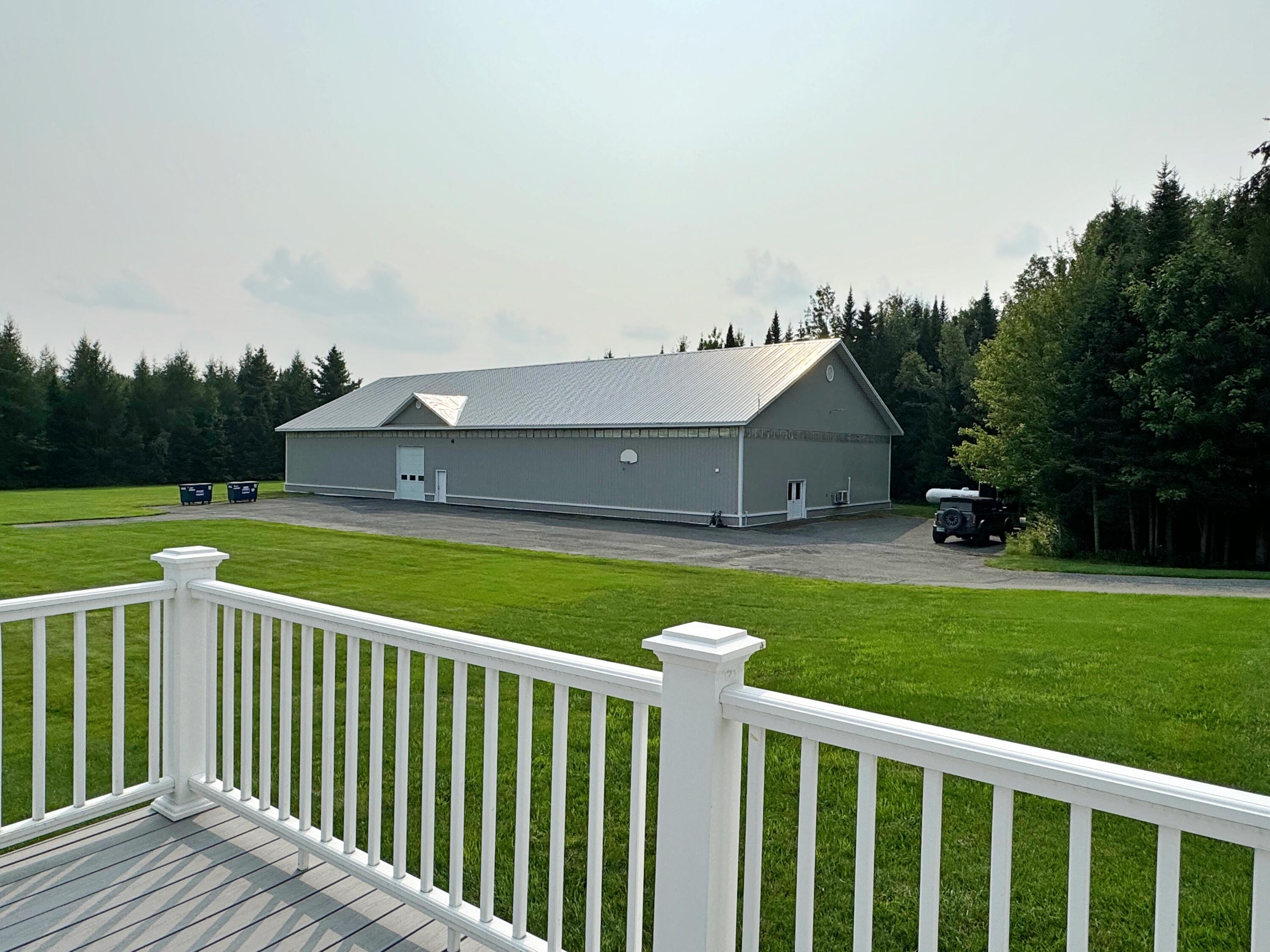 main property photo 17