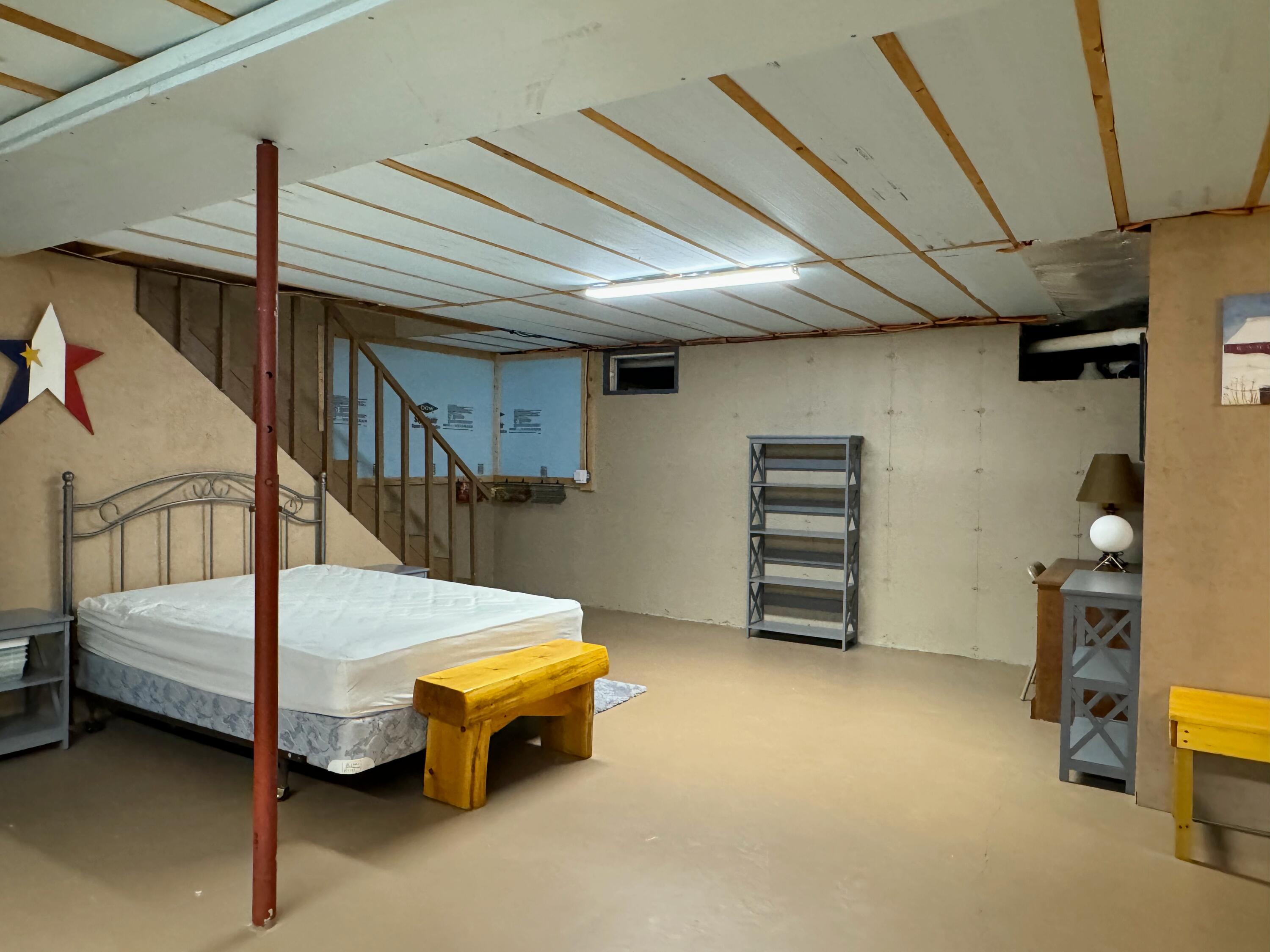 main property photo 81