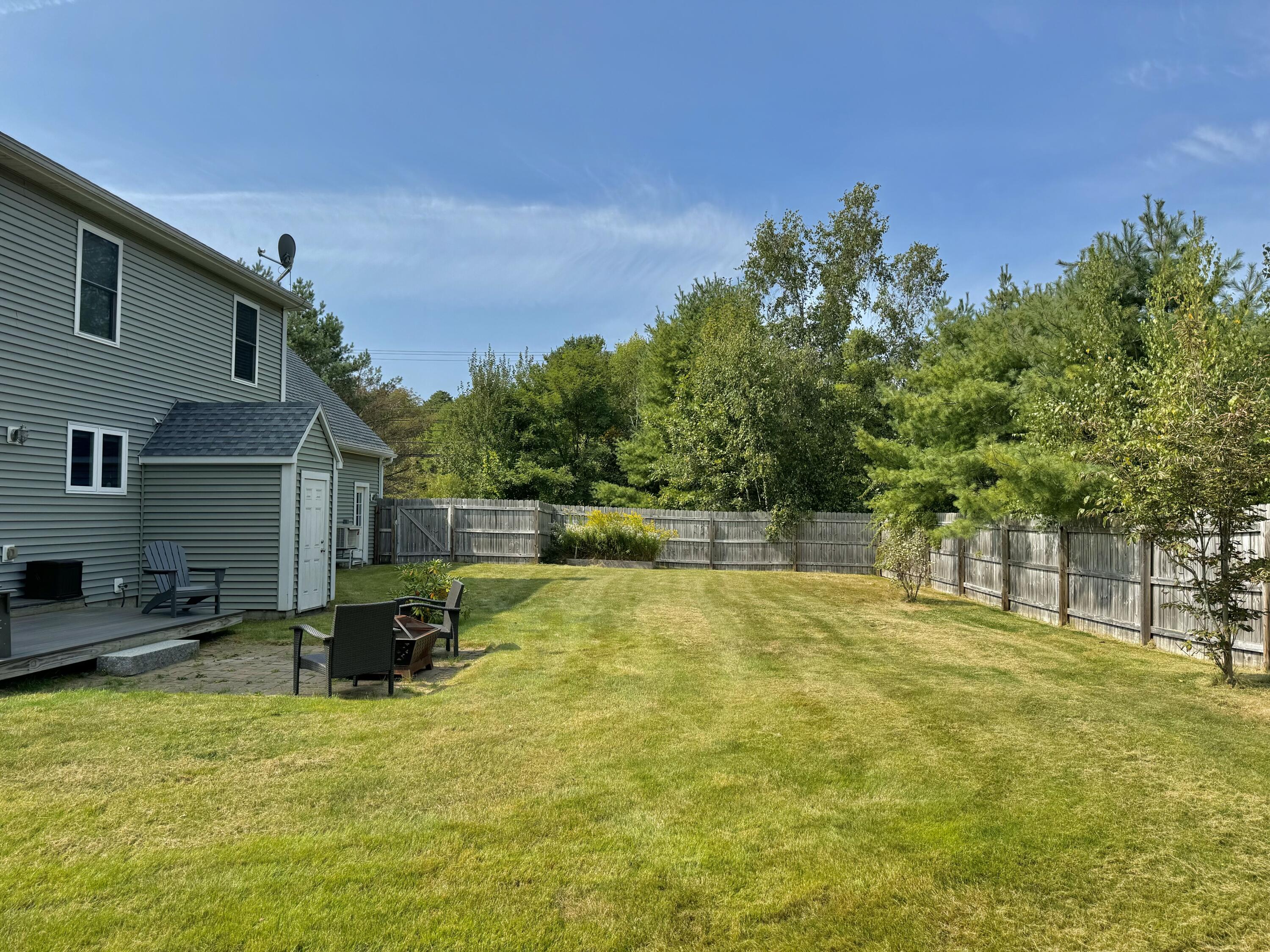 main property photo 14