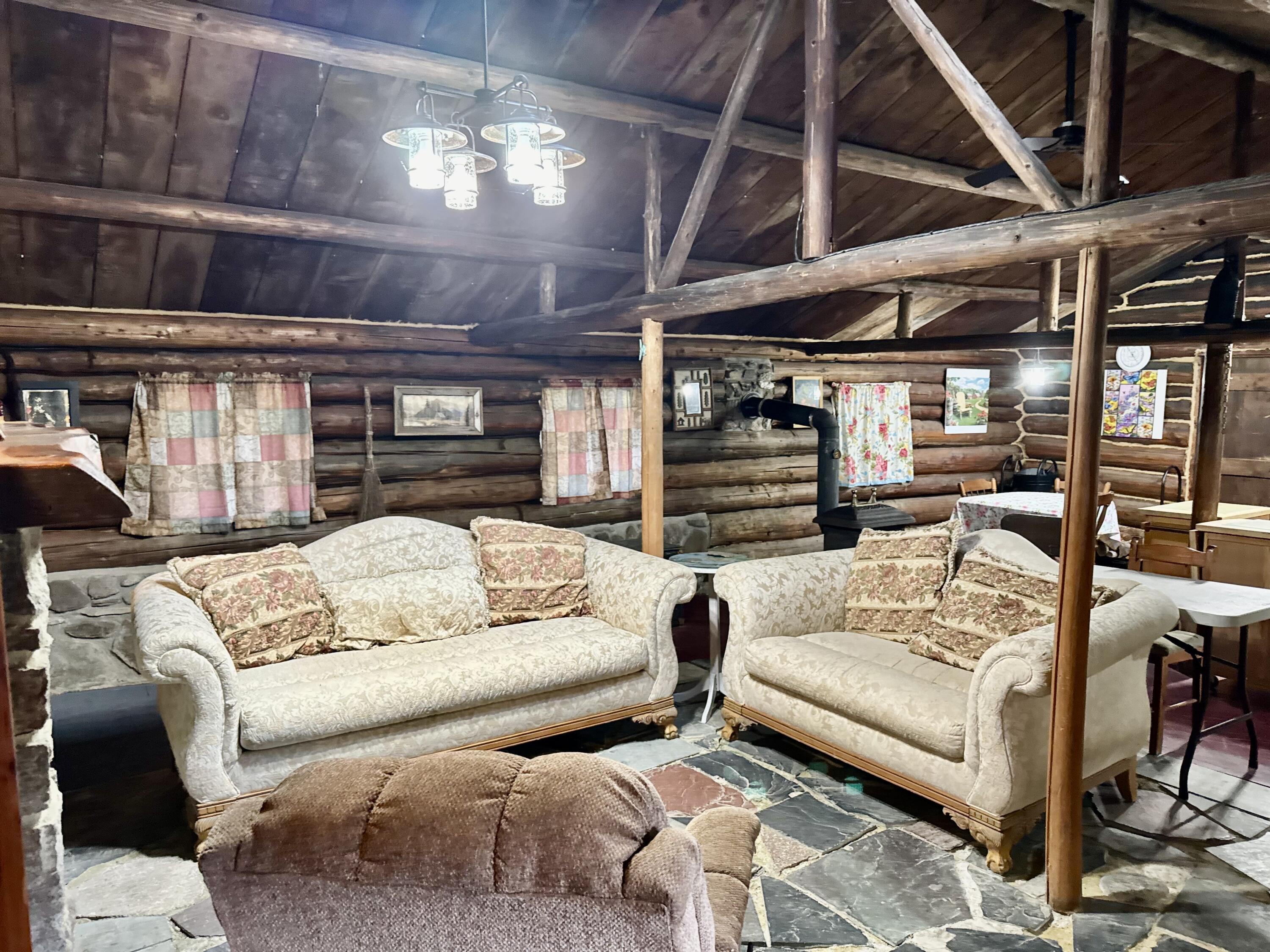 property viewer photo 20