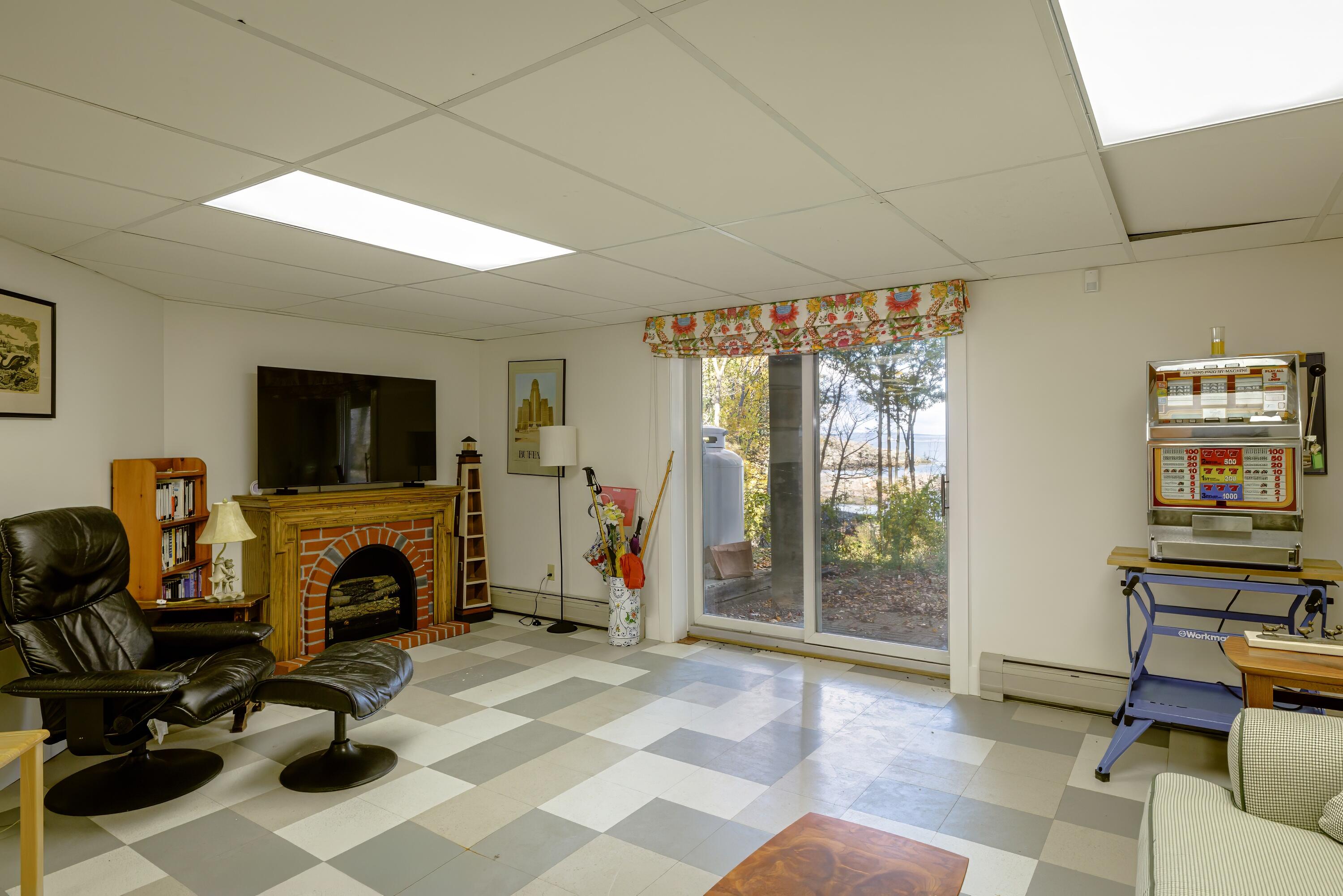 main property photo 86