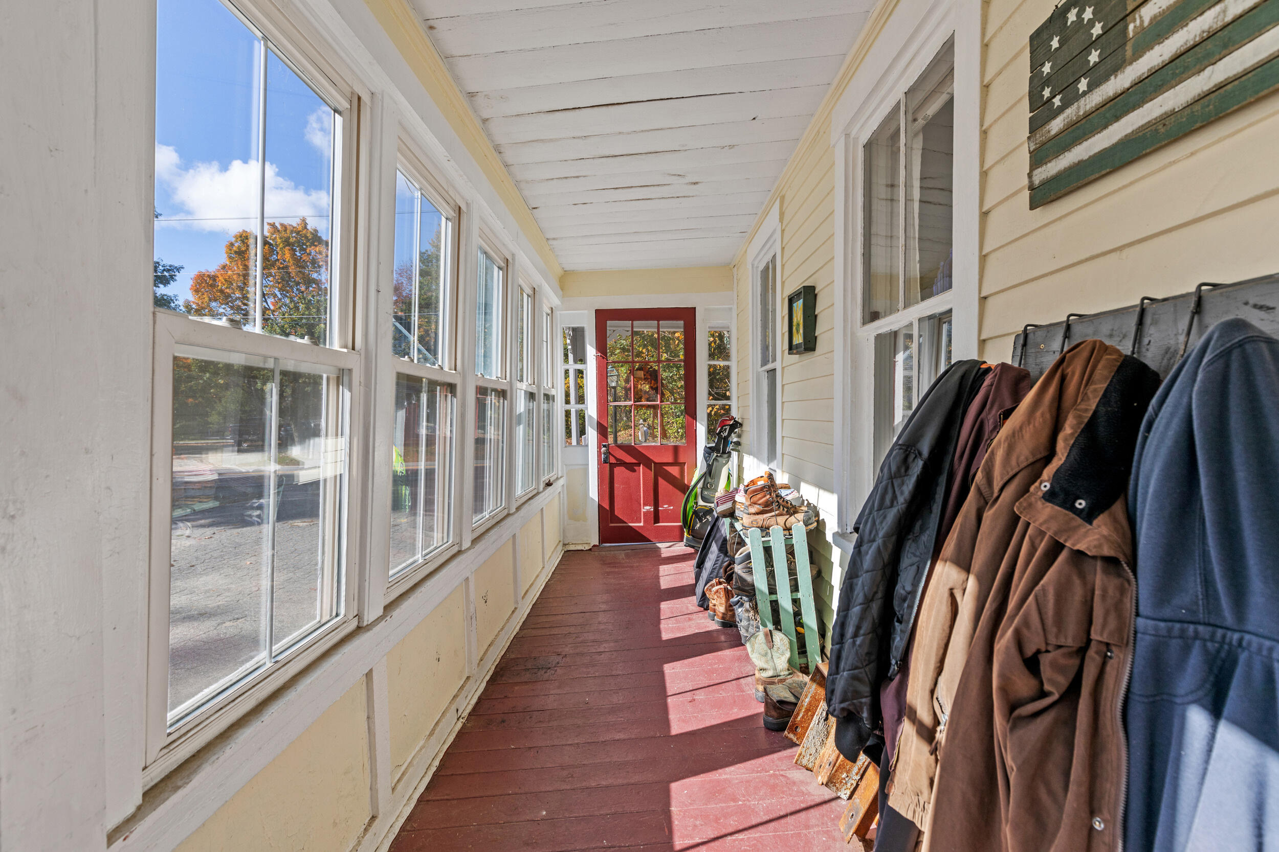 main property photo 17