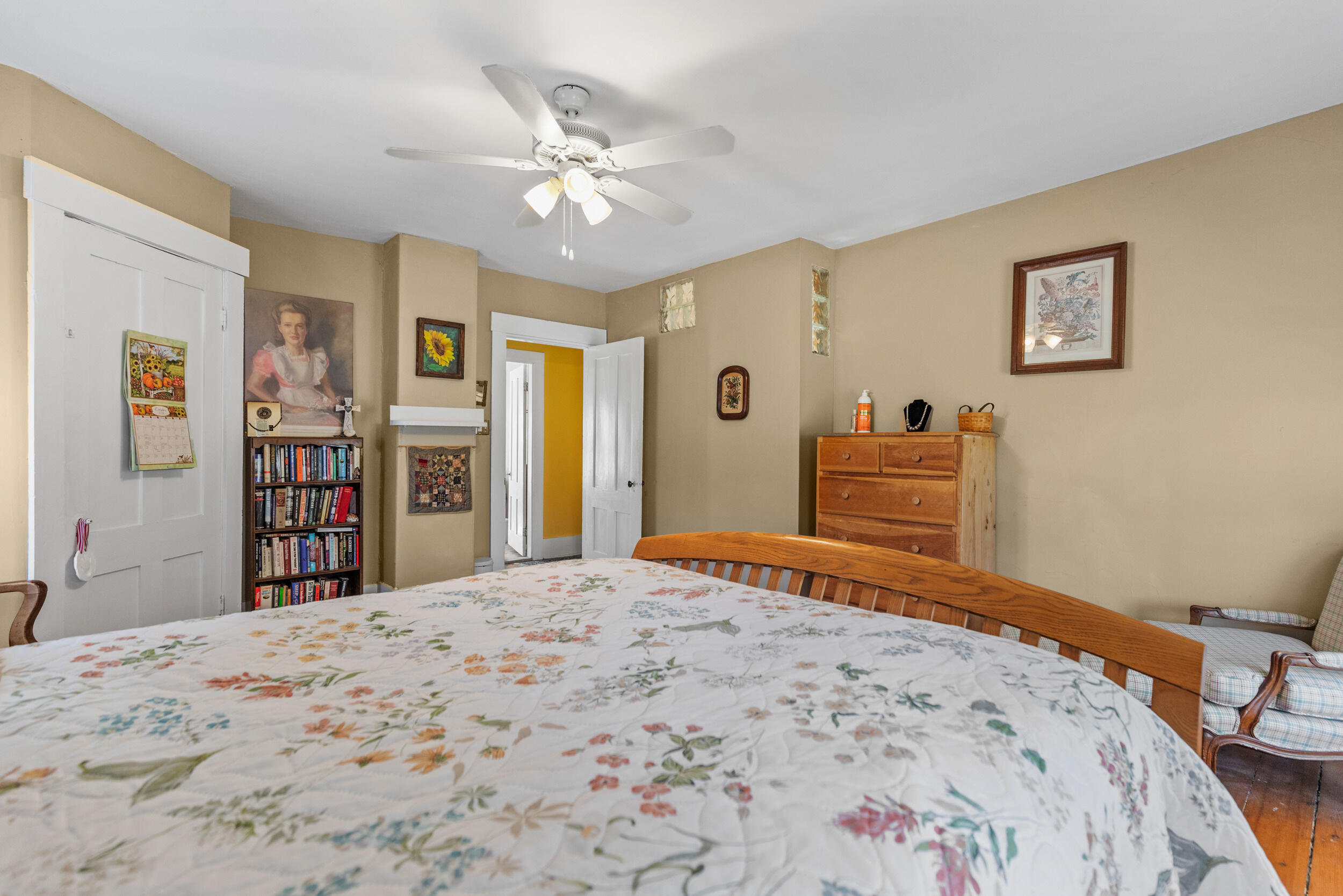 main property photo 20