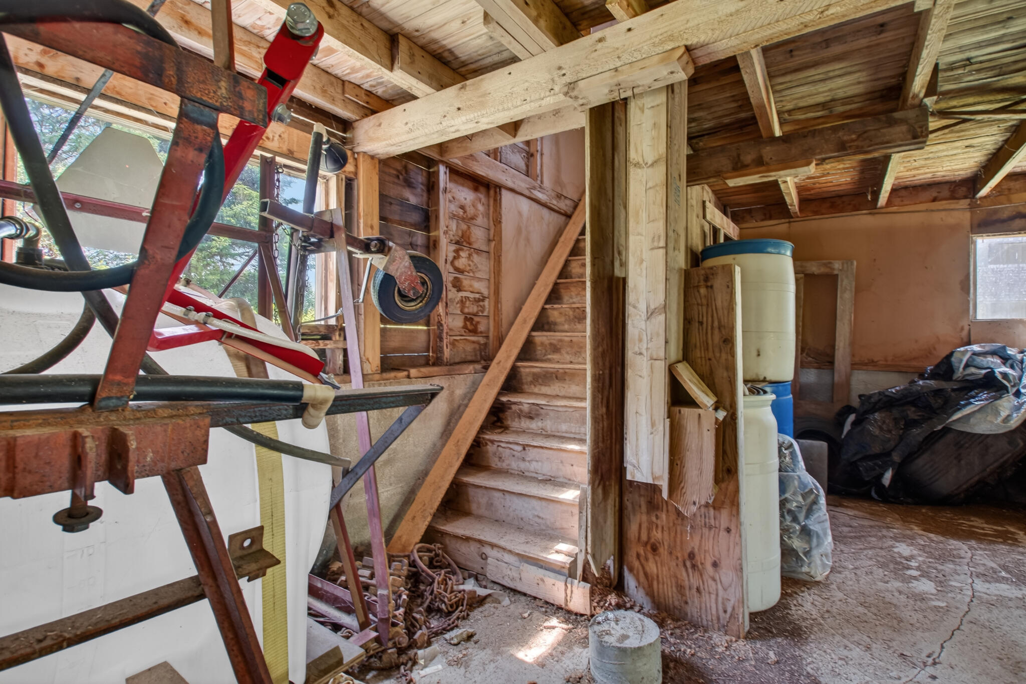 main property photo 10