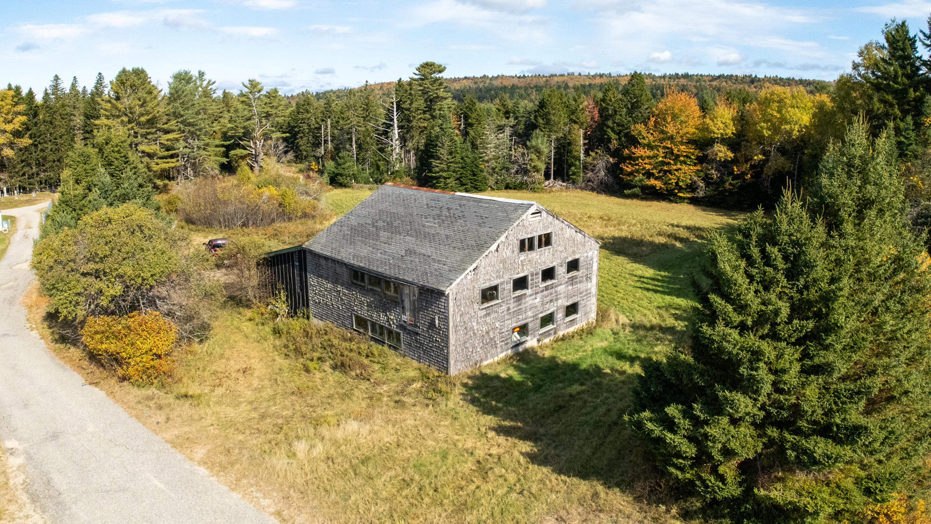 main property photo 15