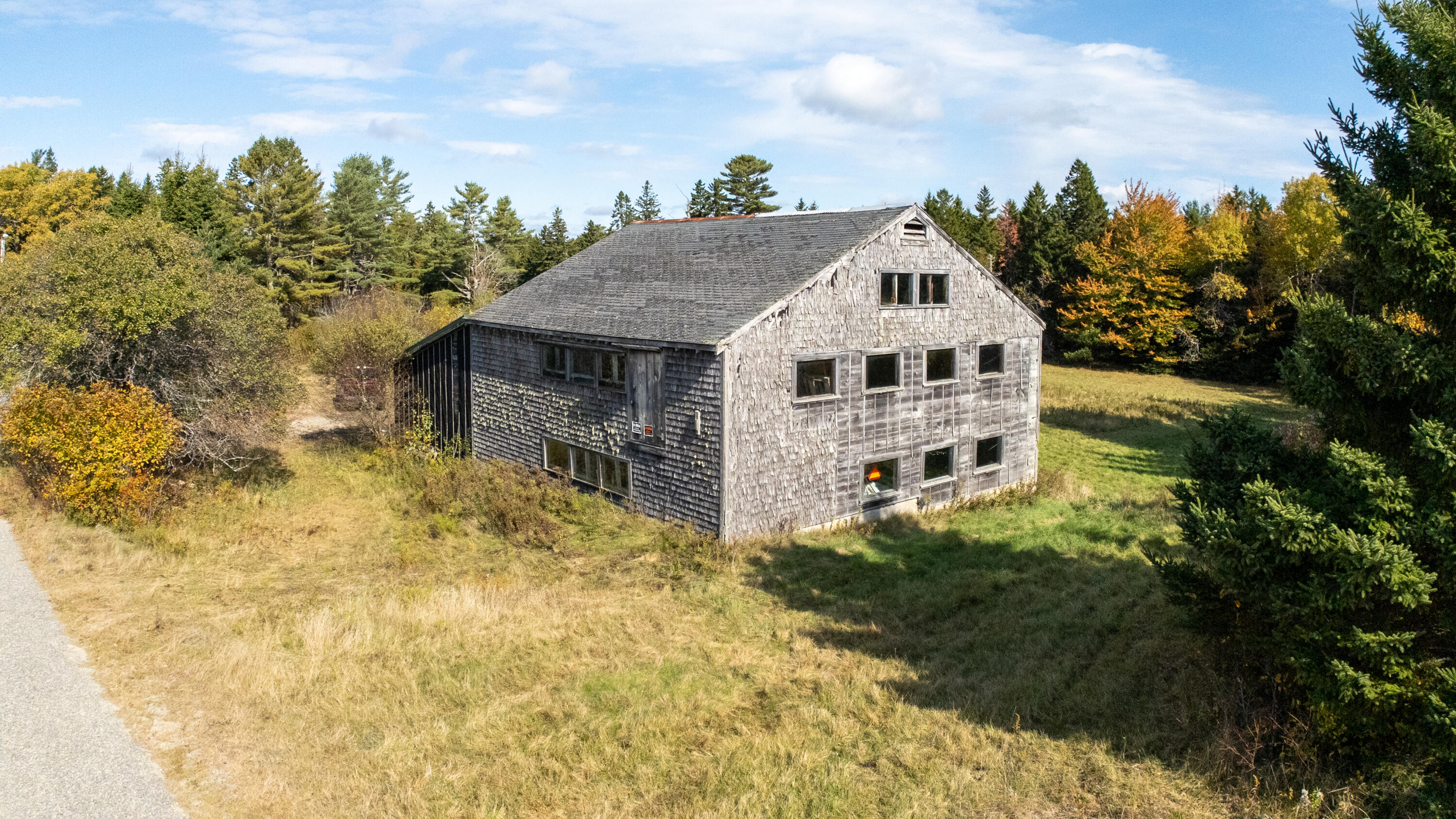 main property photo 17