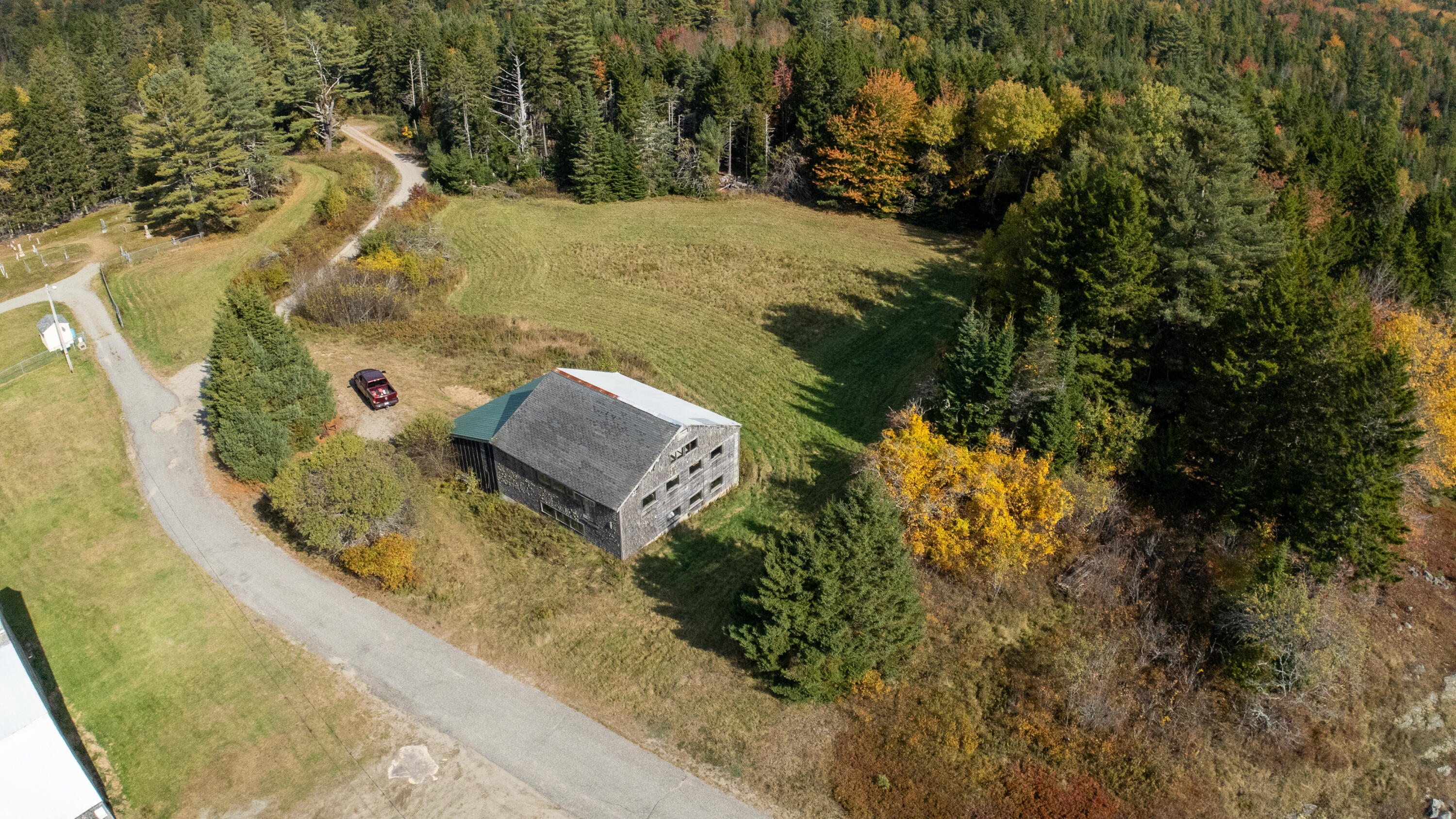main property photo 19