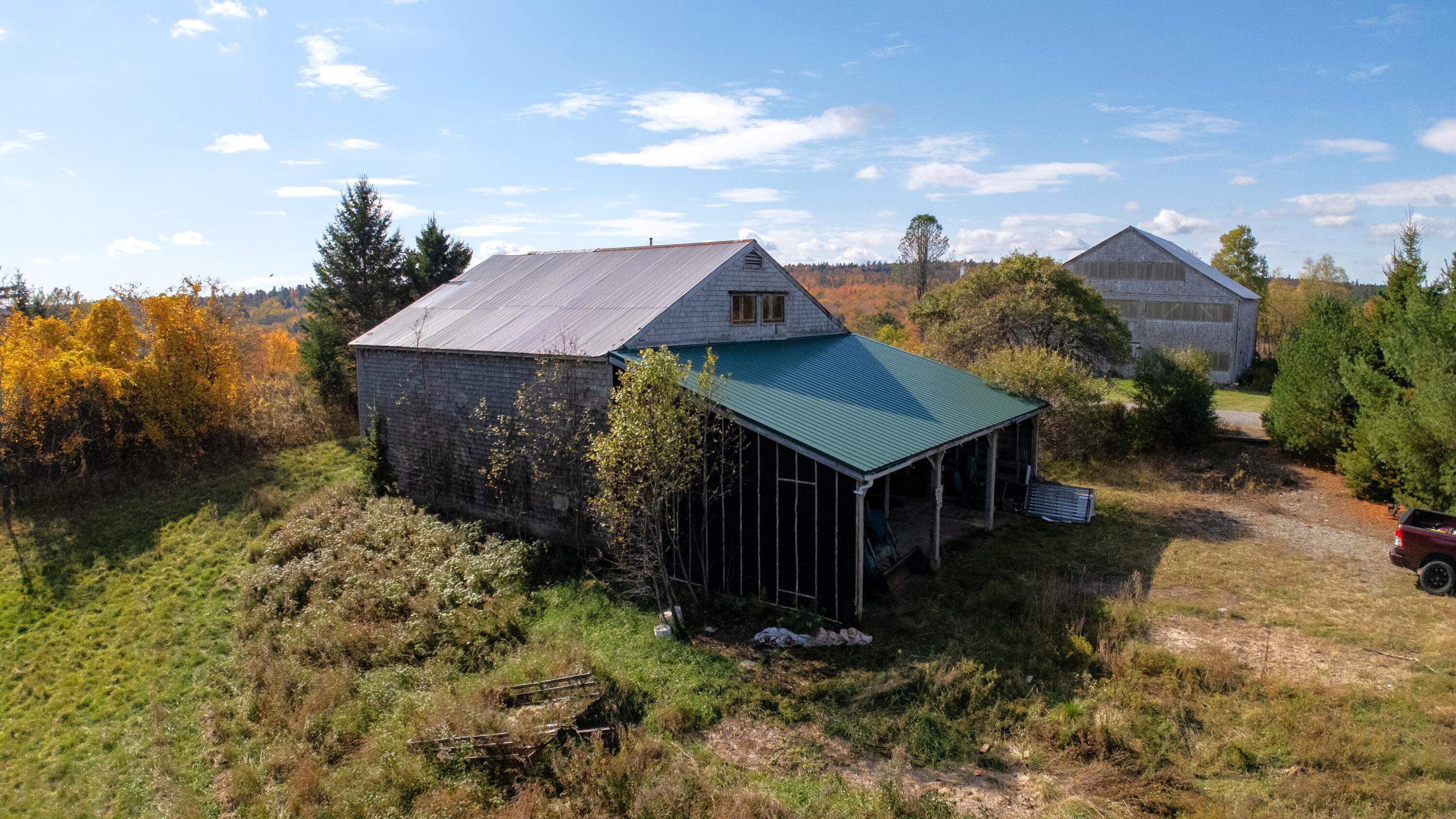 main property photo 24