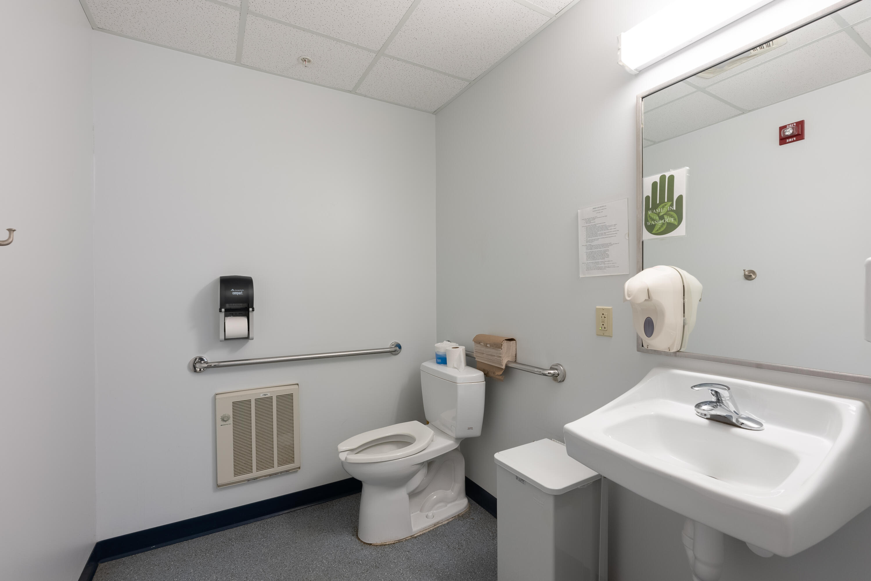 main property photo 59