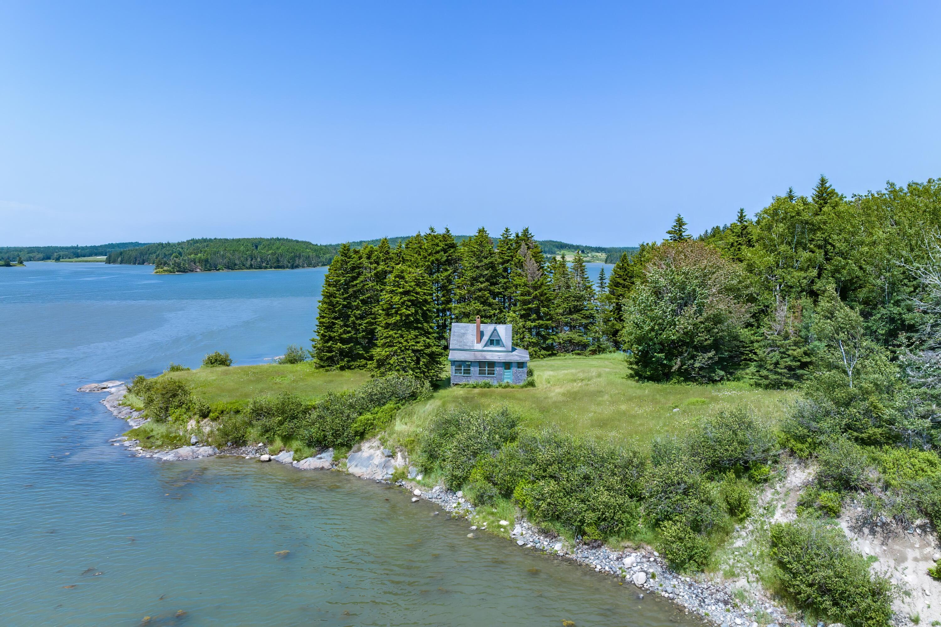 main property photo 44