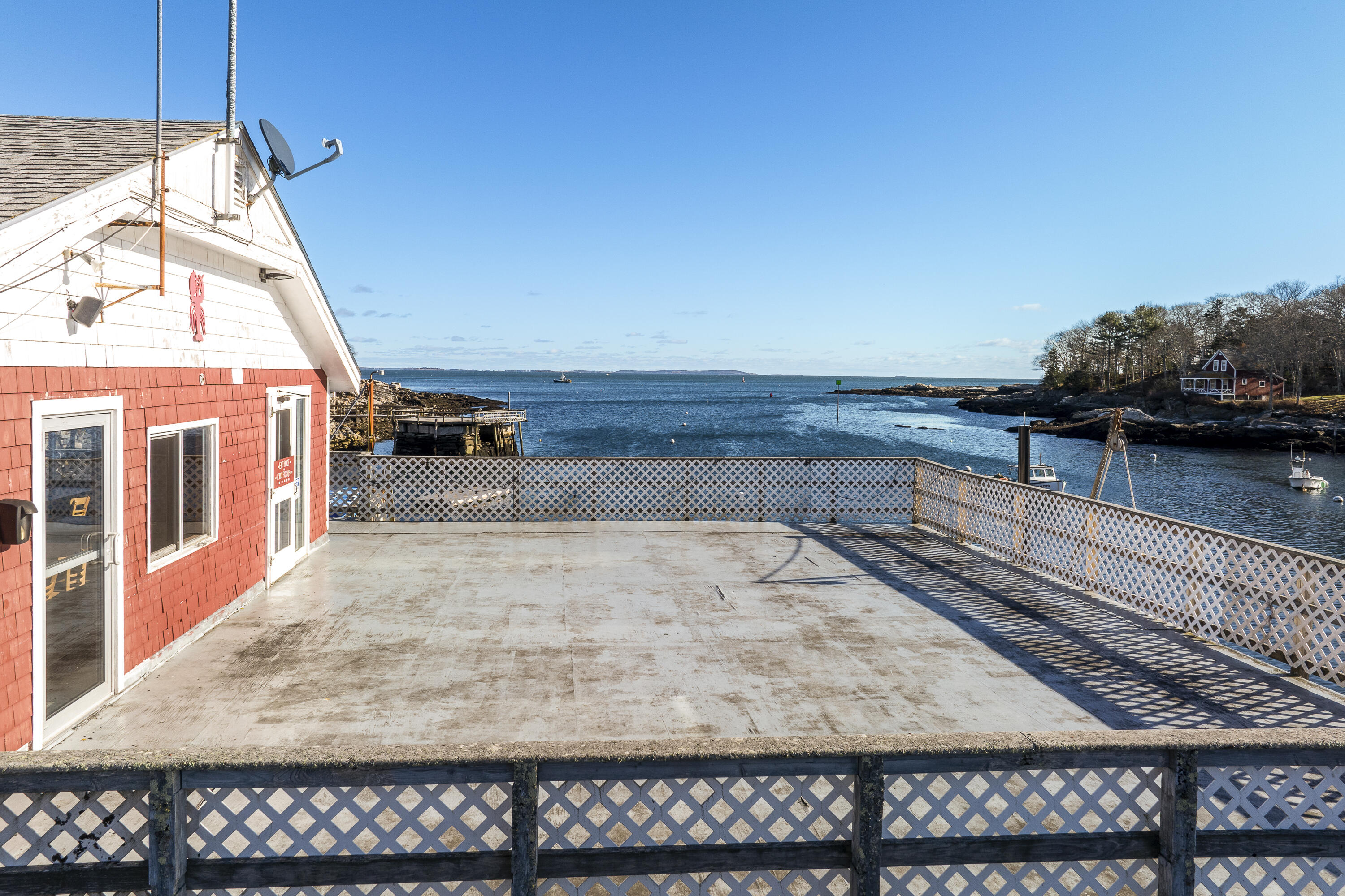 main property photo 14