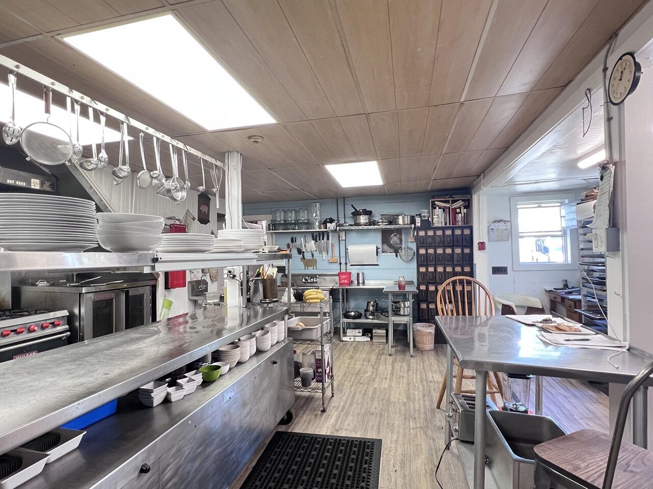 main property photo 111