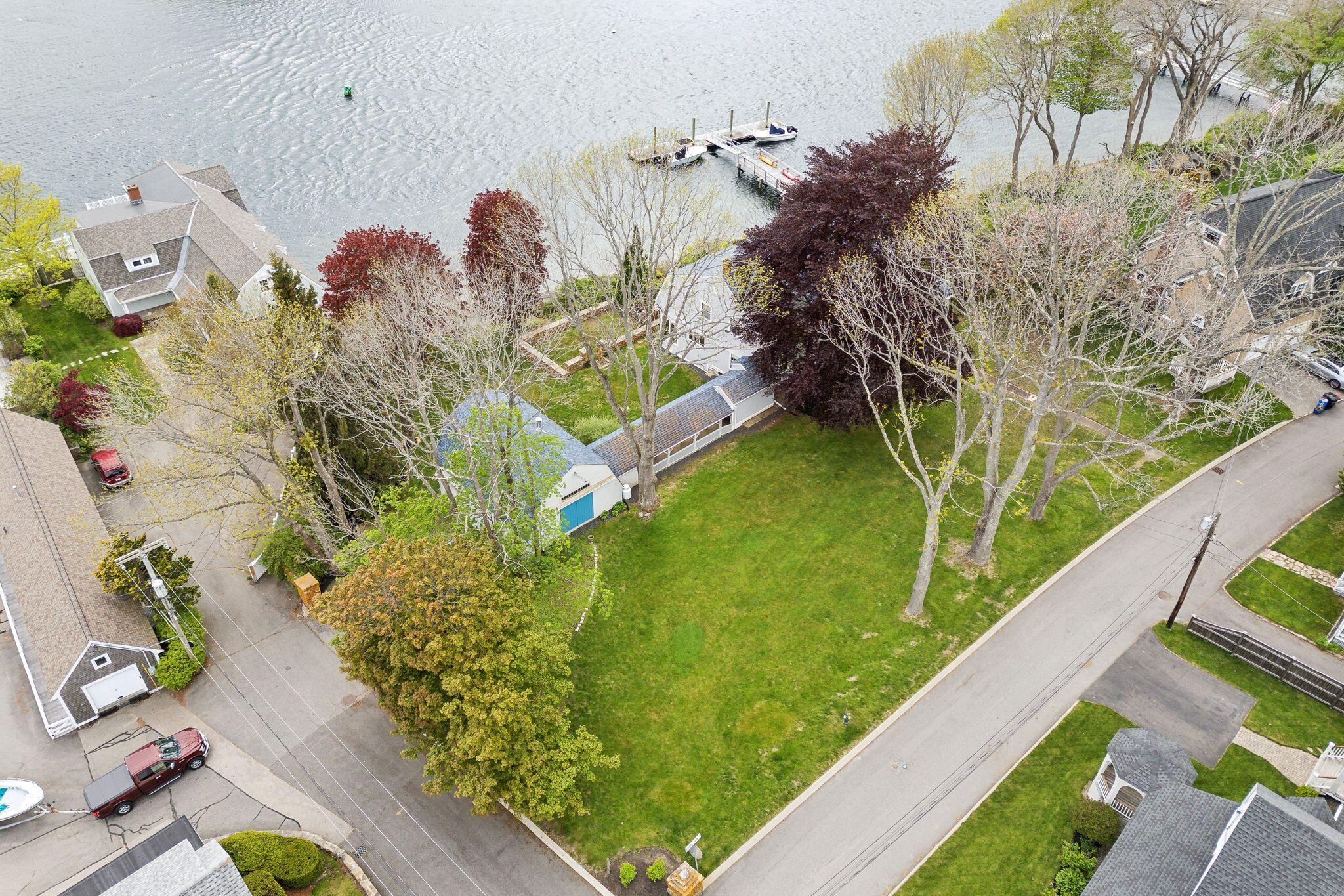 main property photo 77
