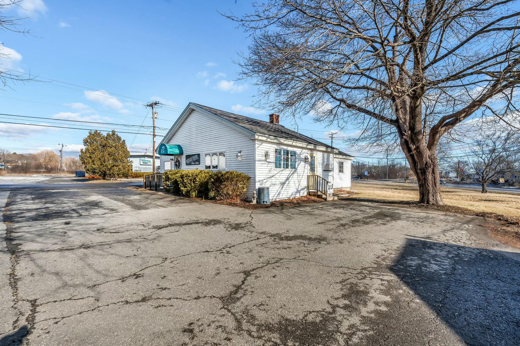 main property photo 28