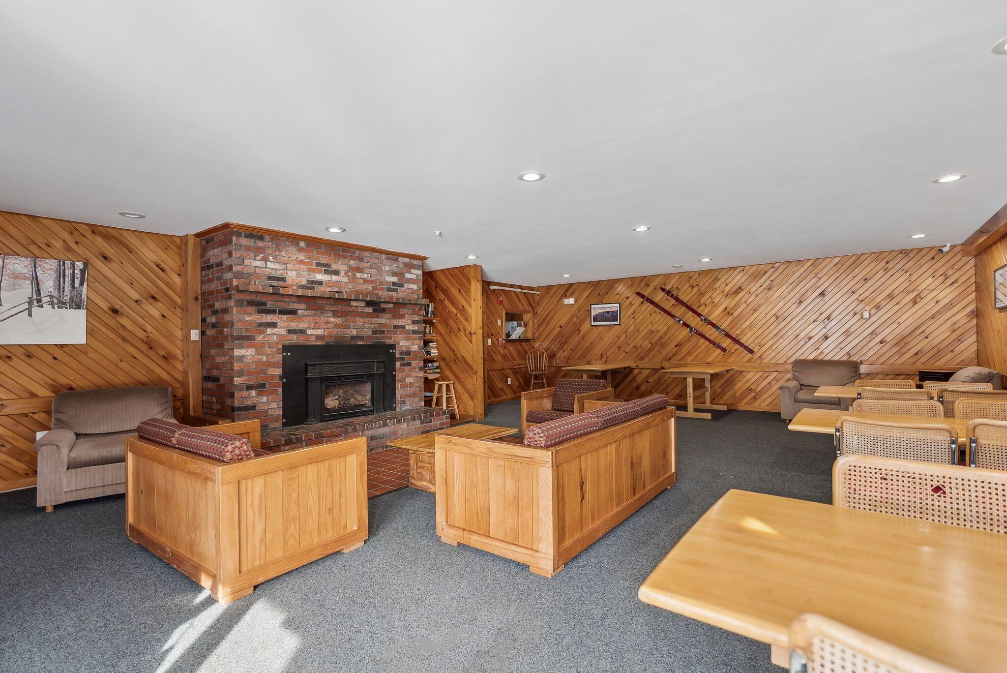 property viewer photo 18
