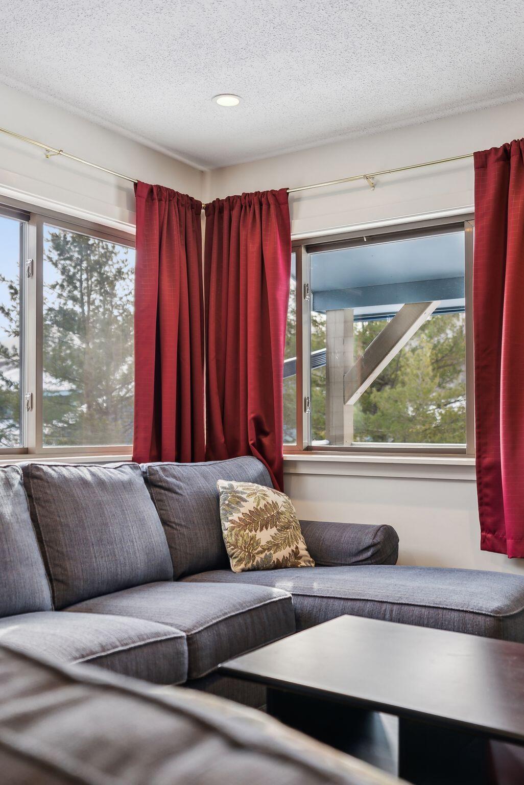 property viewer photo 7