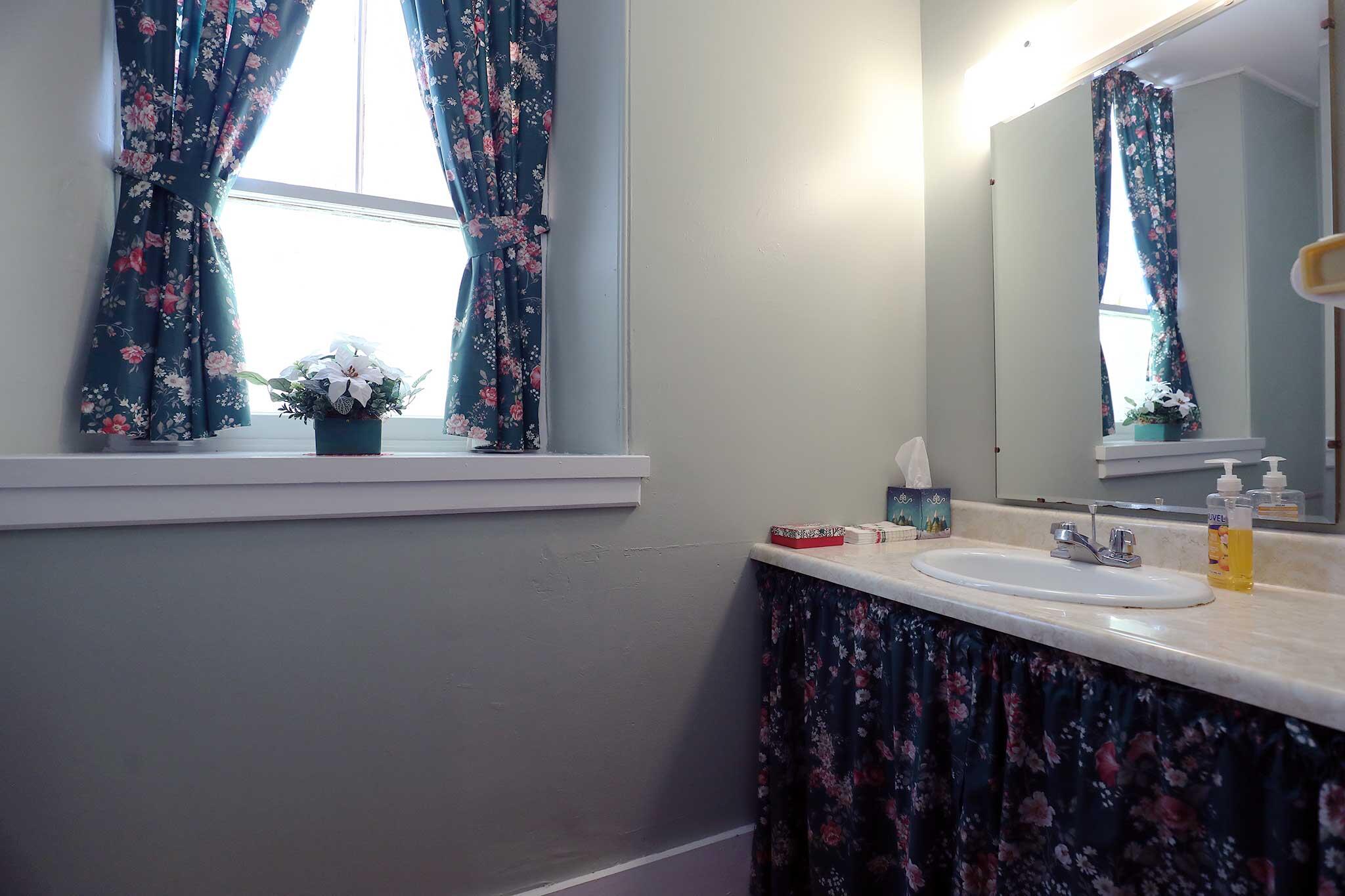main property photo 46