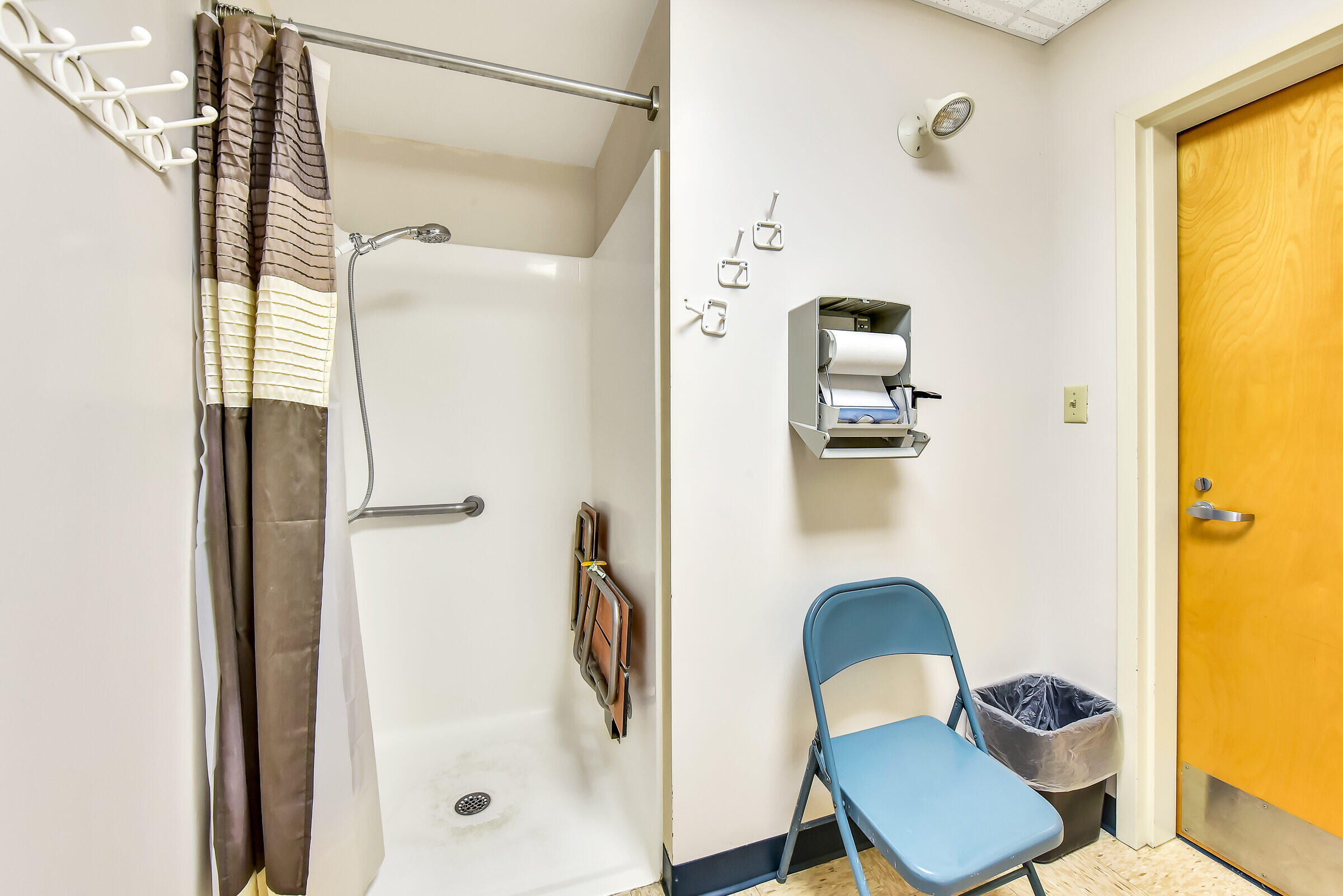 main property photo 21