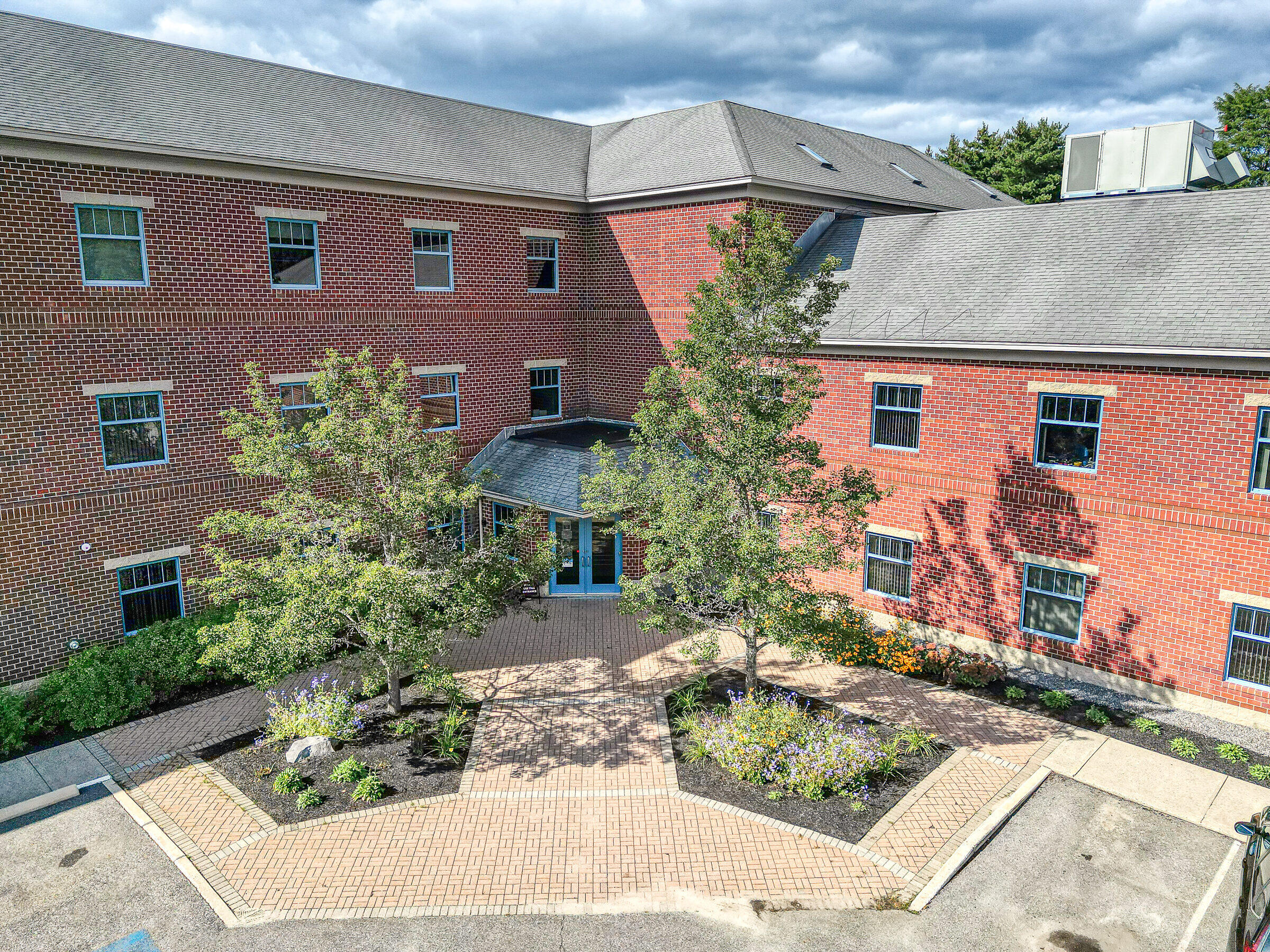 main property photo 63