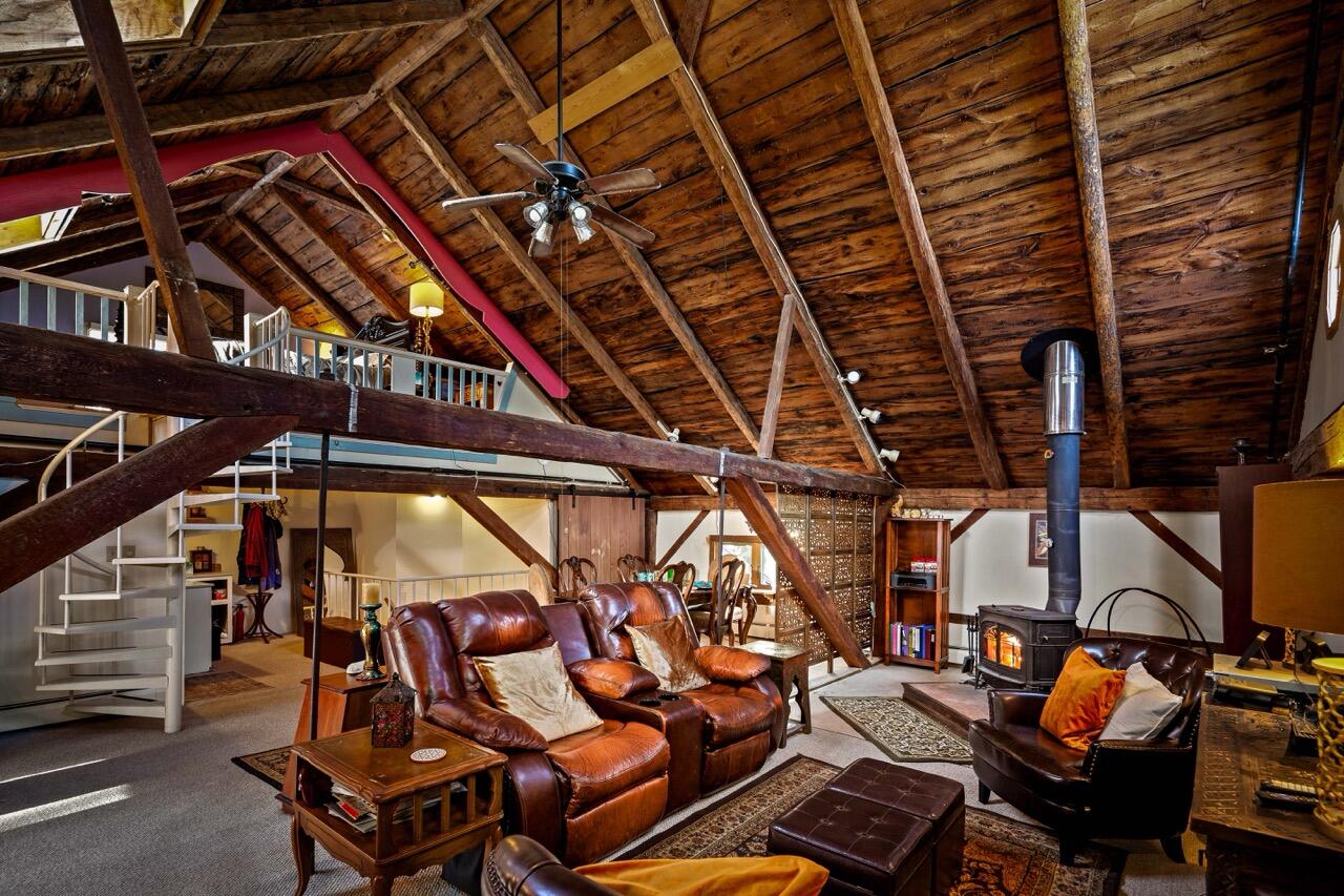main property photo 58