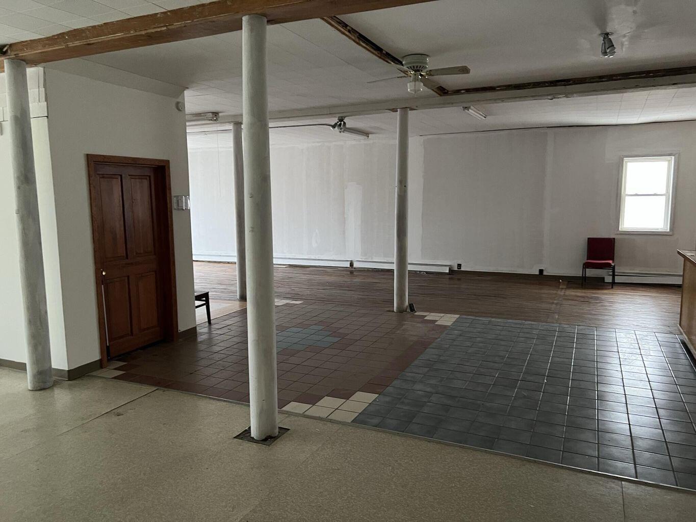 main property photo 11