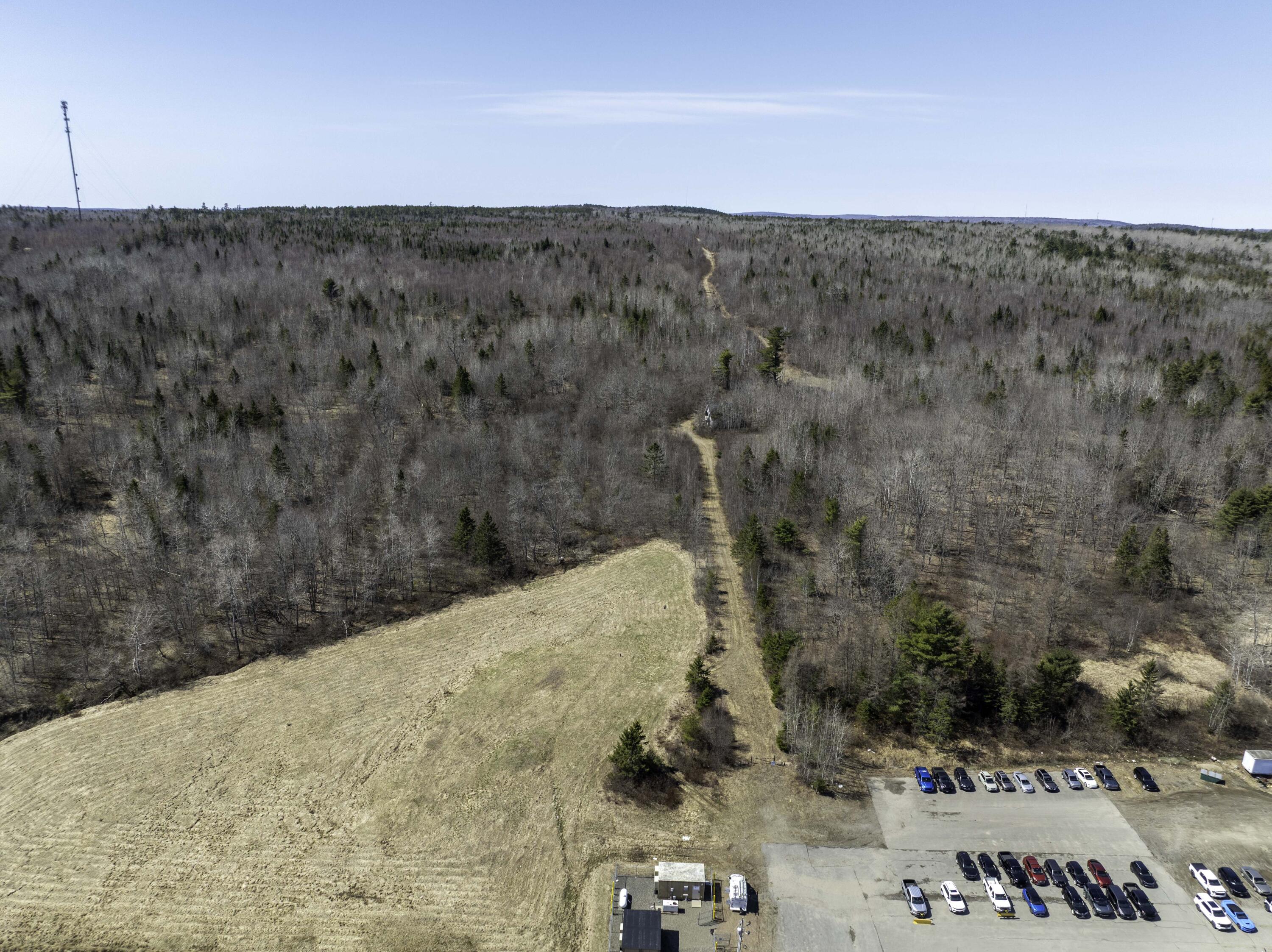 main property photo 30