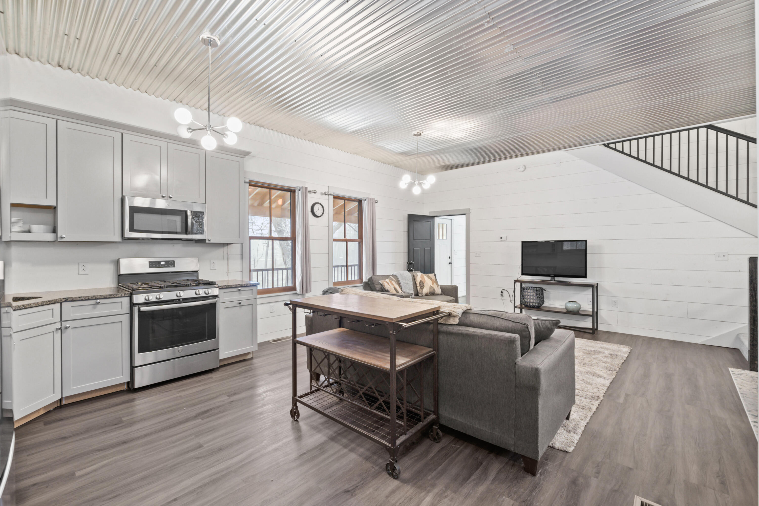 main property photo 77