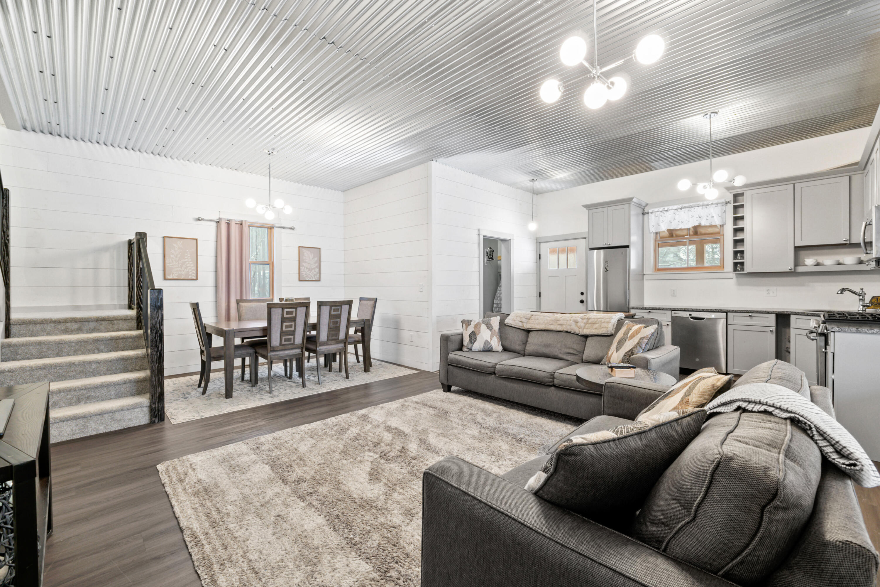 main property photo 79
