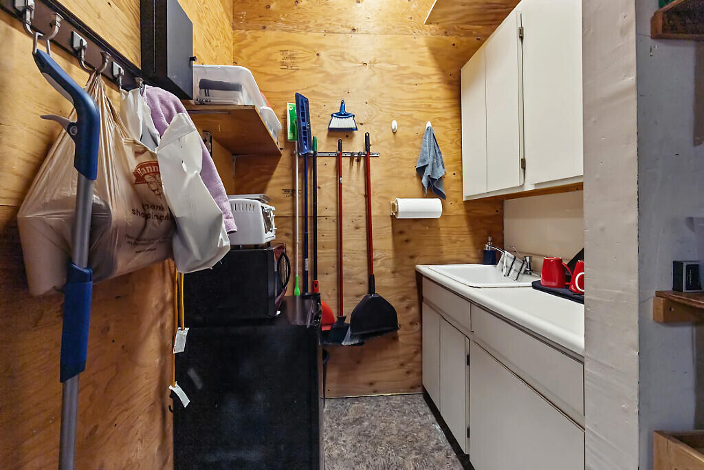 property viewer photo 17