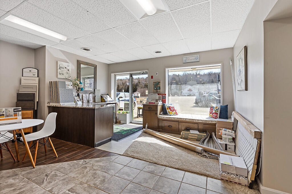 property viewer photo 18