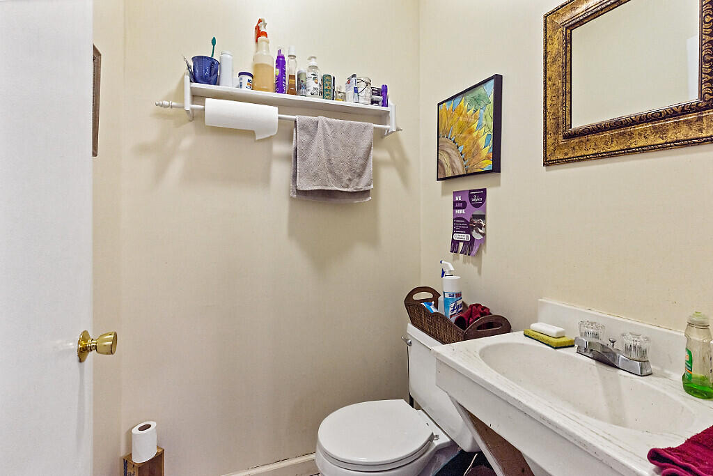 property viewer photo 26