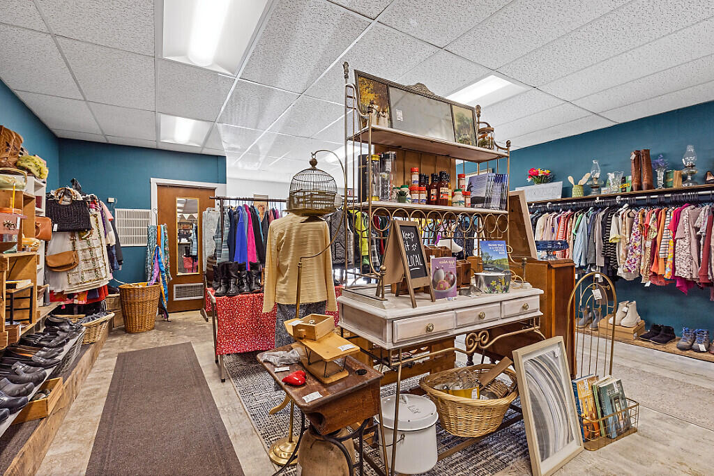 property viewer photo 30