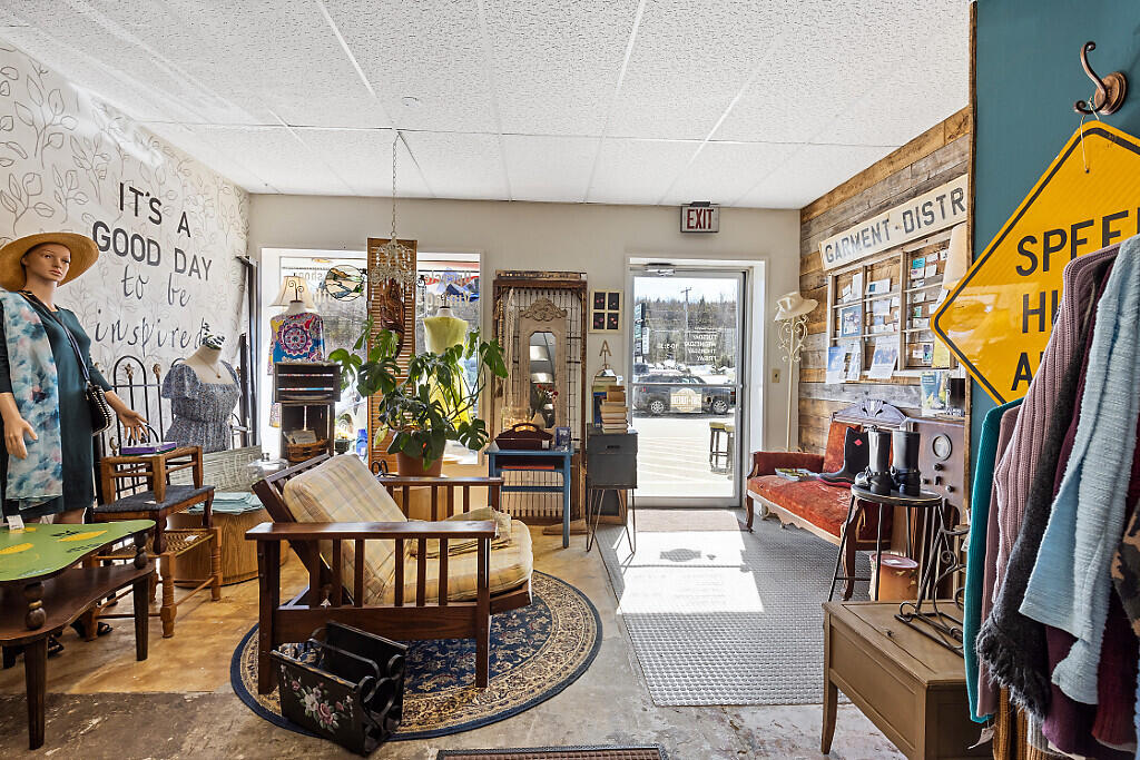 property viewer photo 40
