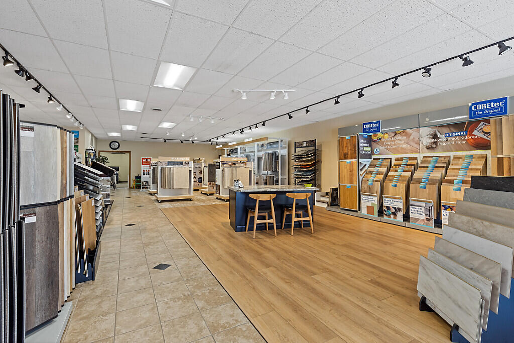 property viewer photo 9