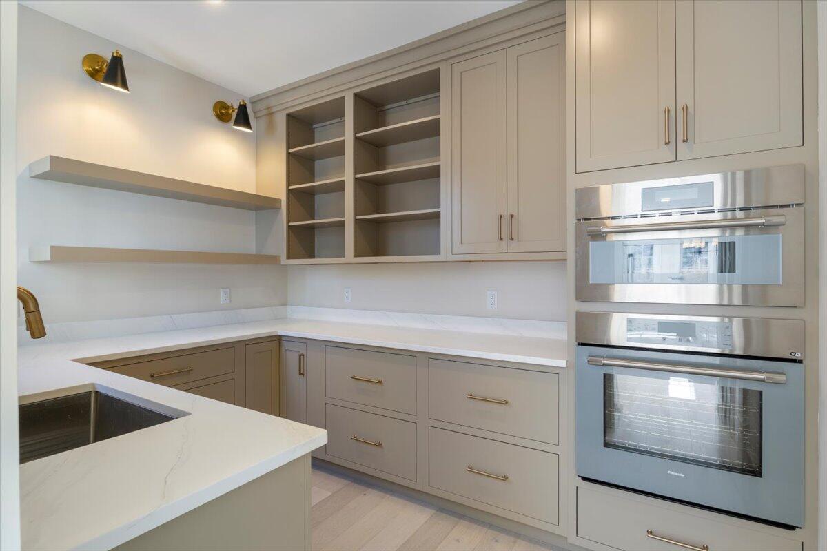 property viewer photo 14