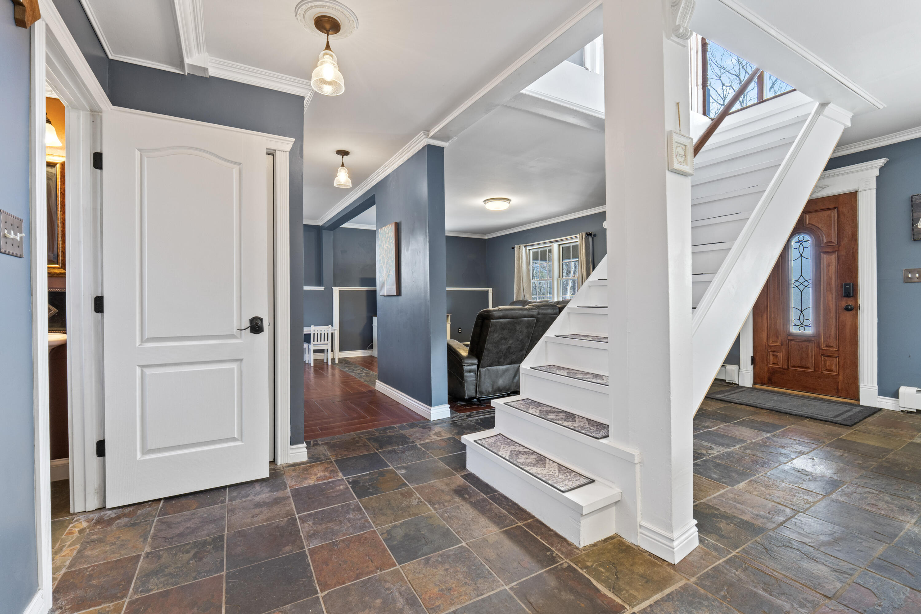 property viewer photo 25