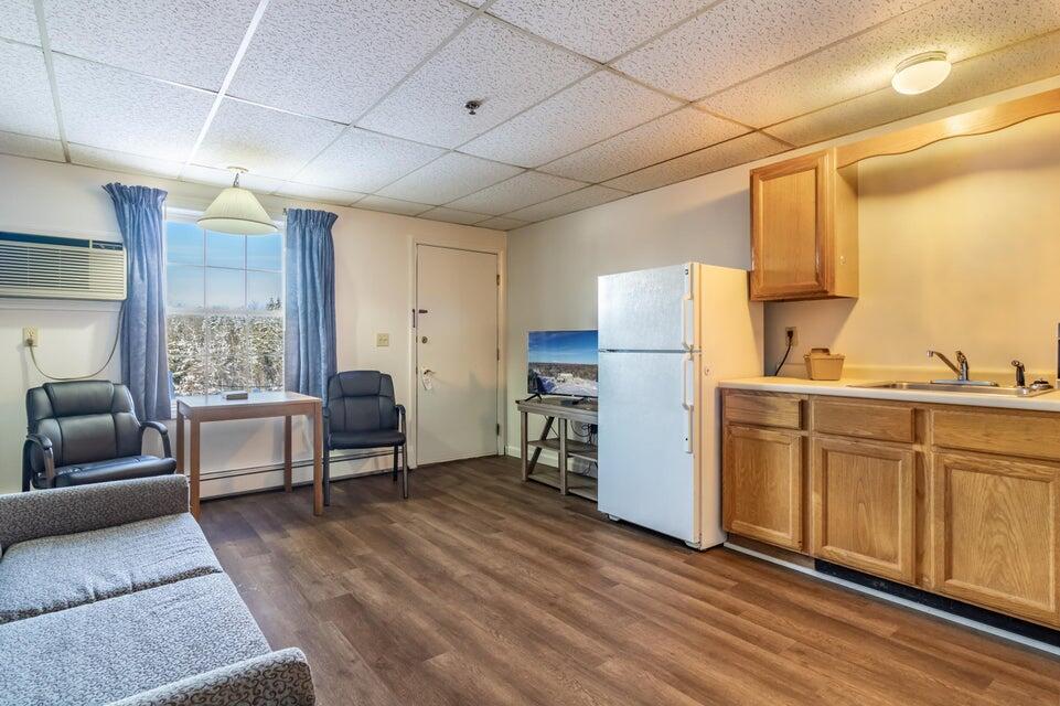 main property photo 79