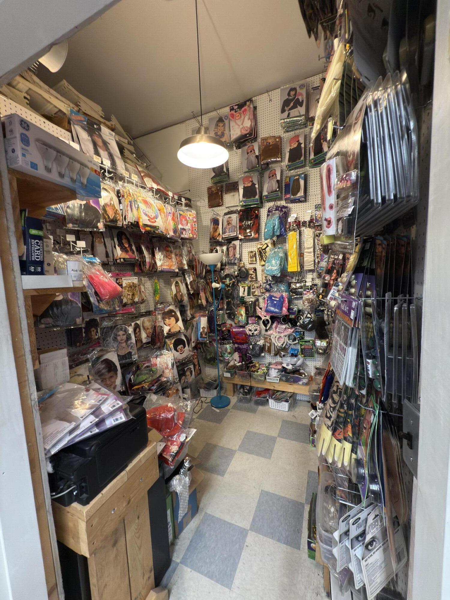 main property photo 16