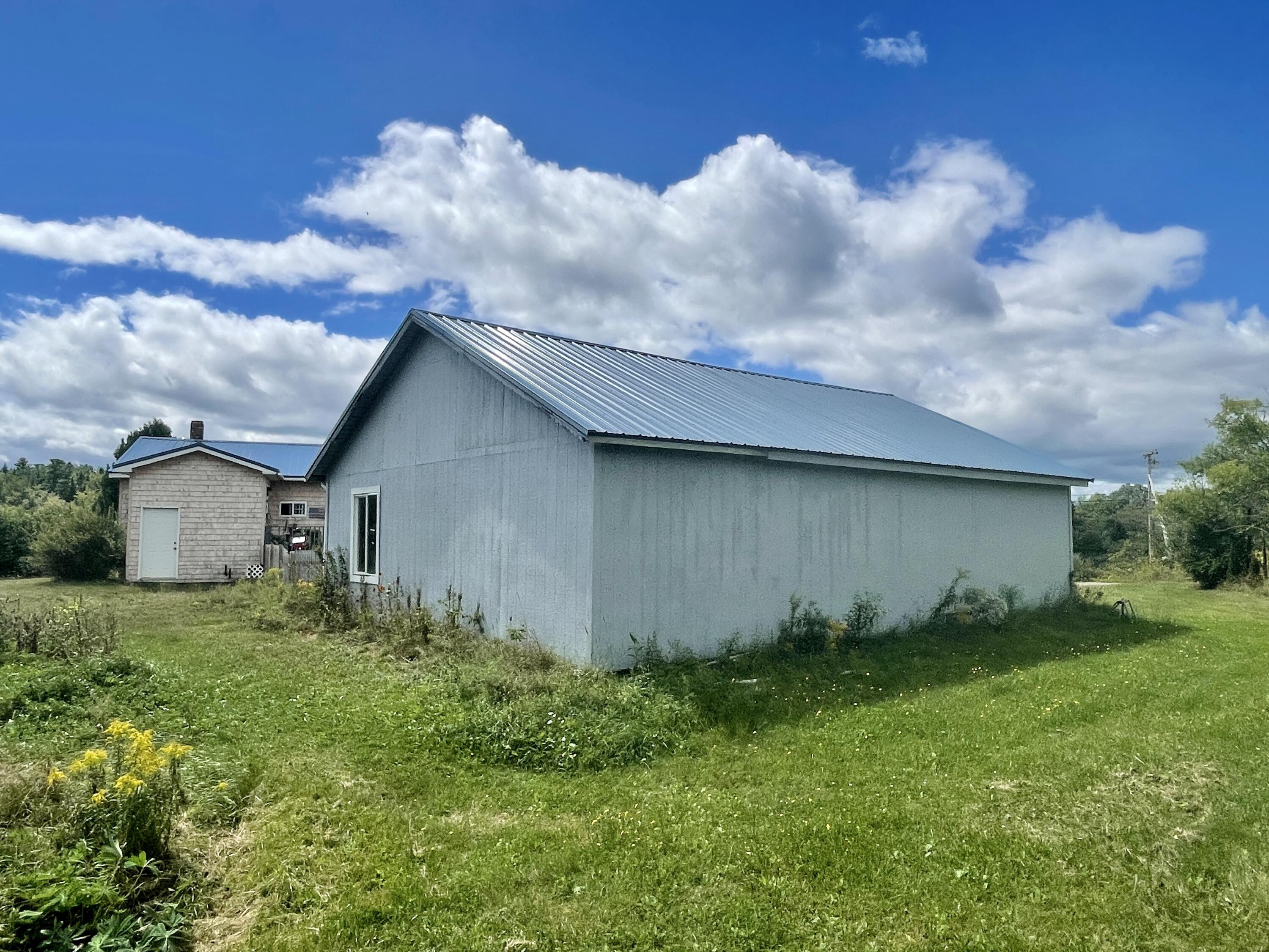 main property photo 51