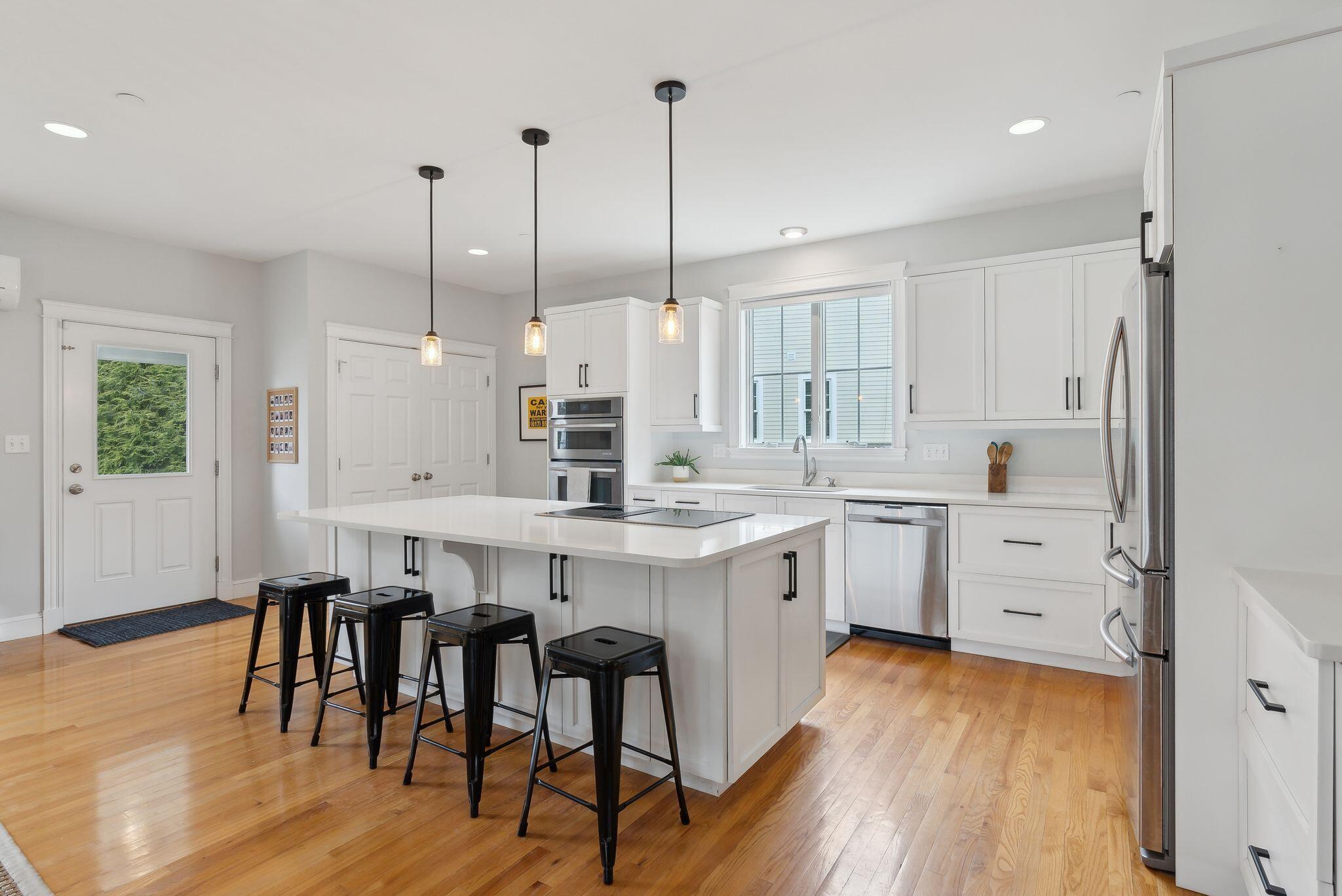 property viewer photo 6
