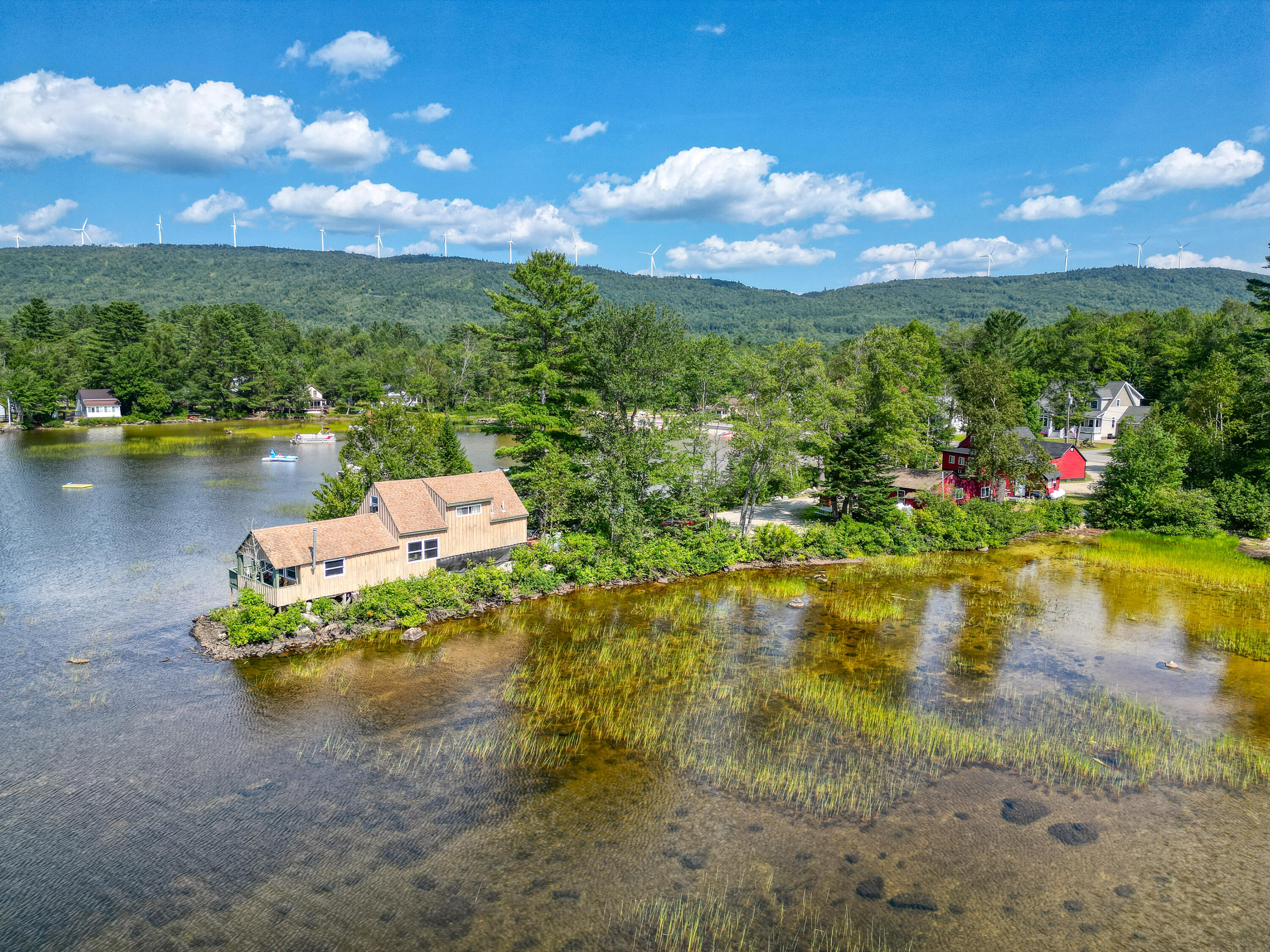 main property photo 19