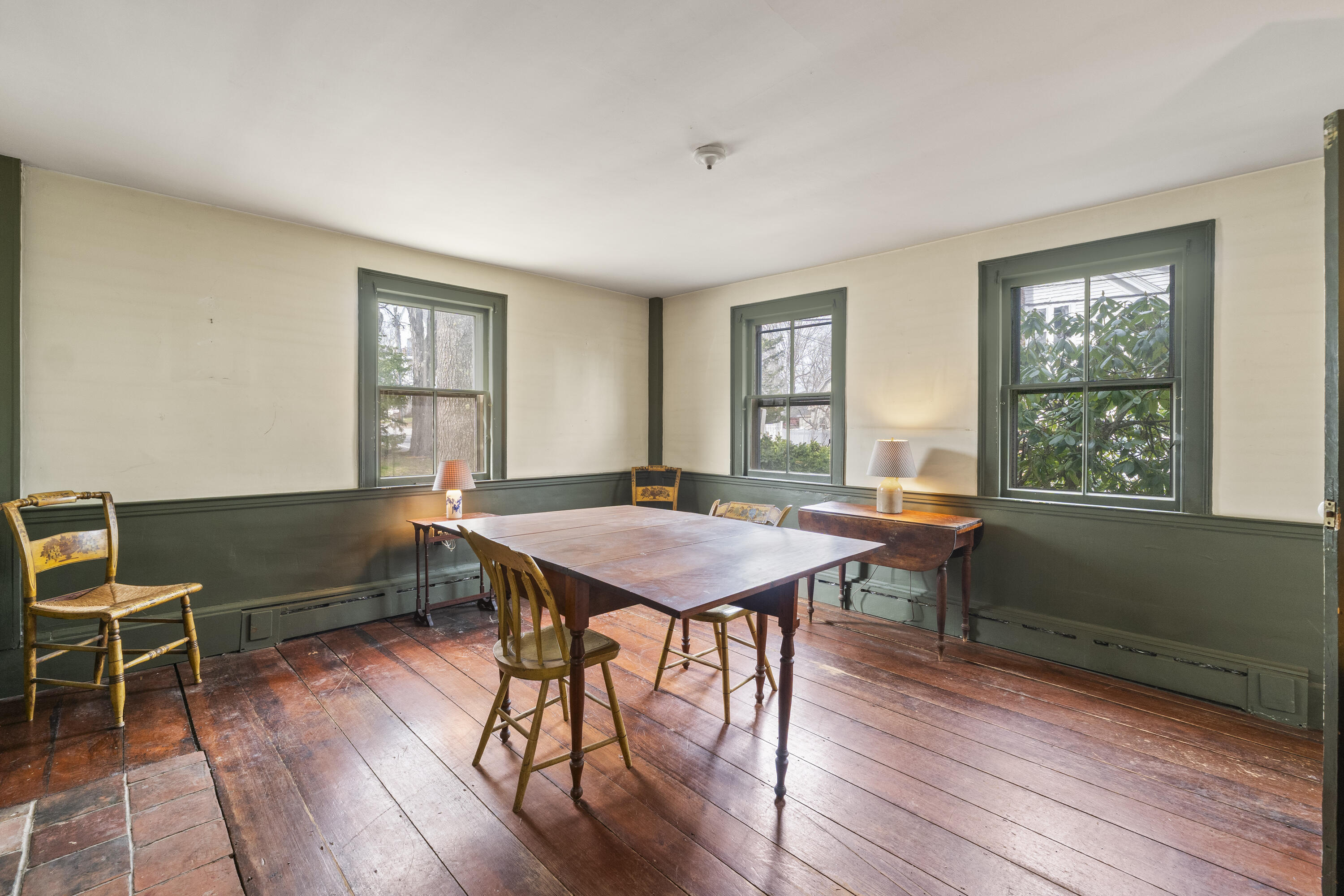 property viewer photo 35