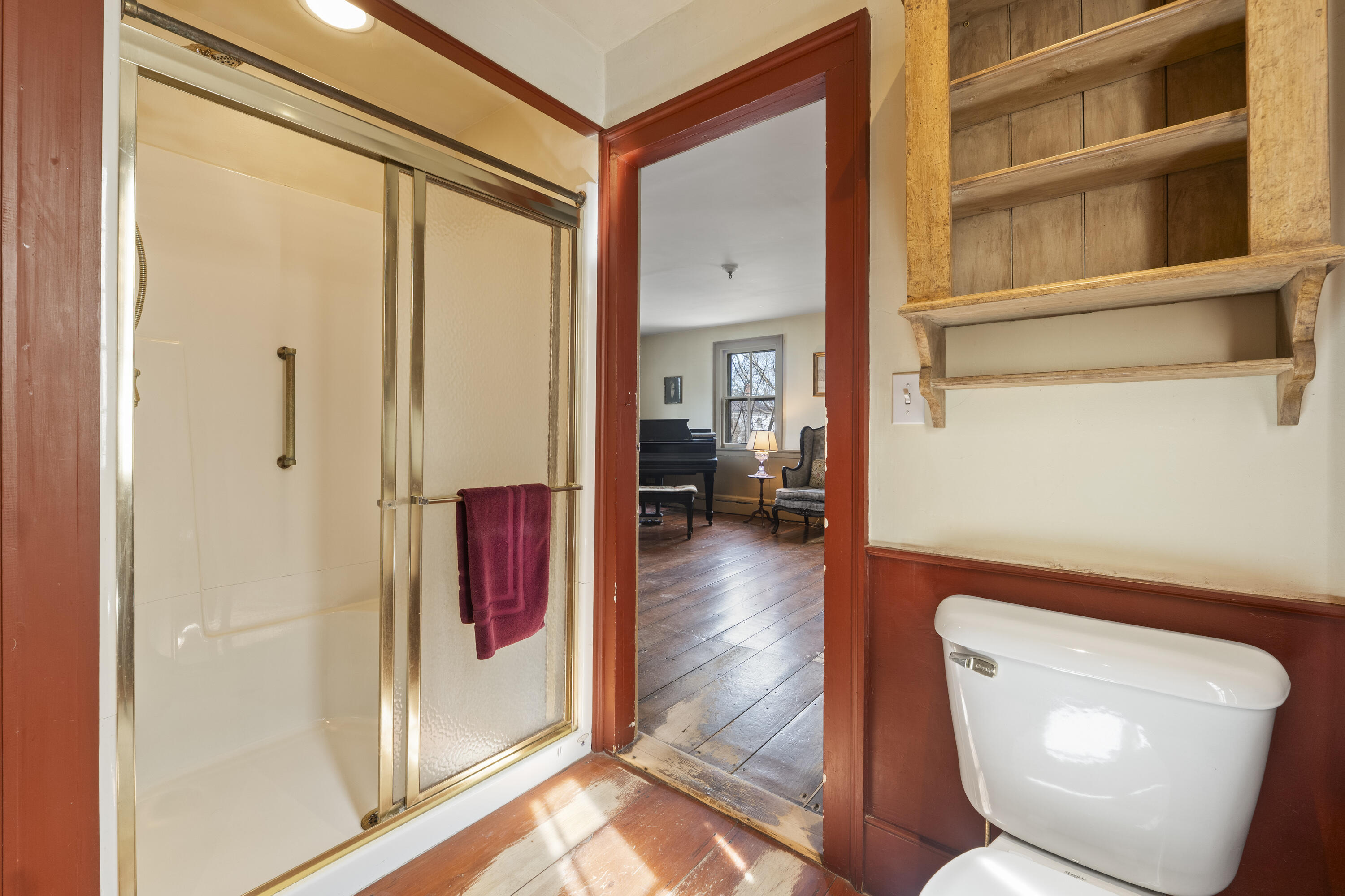 property viewer photo 41